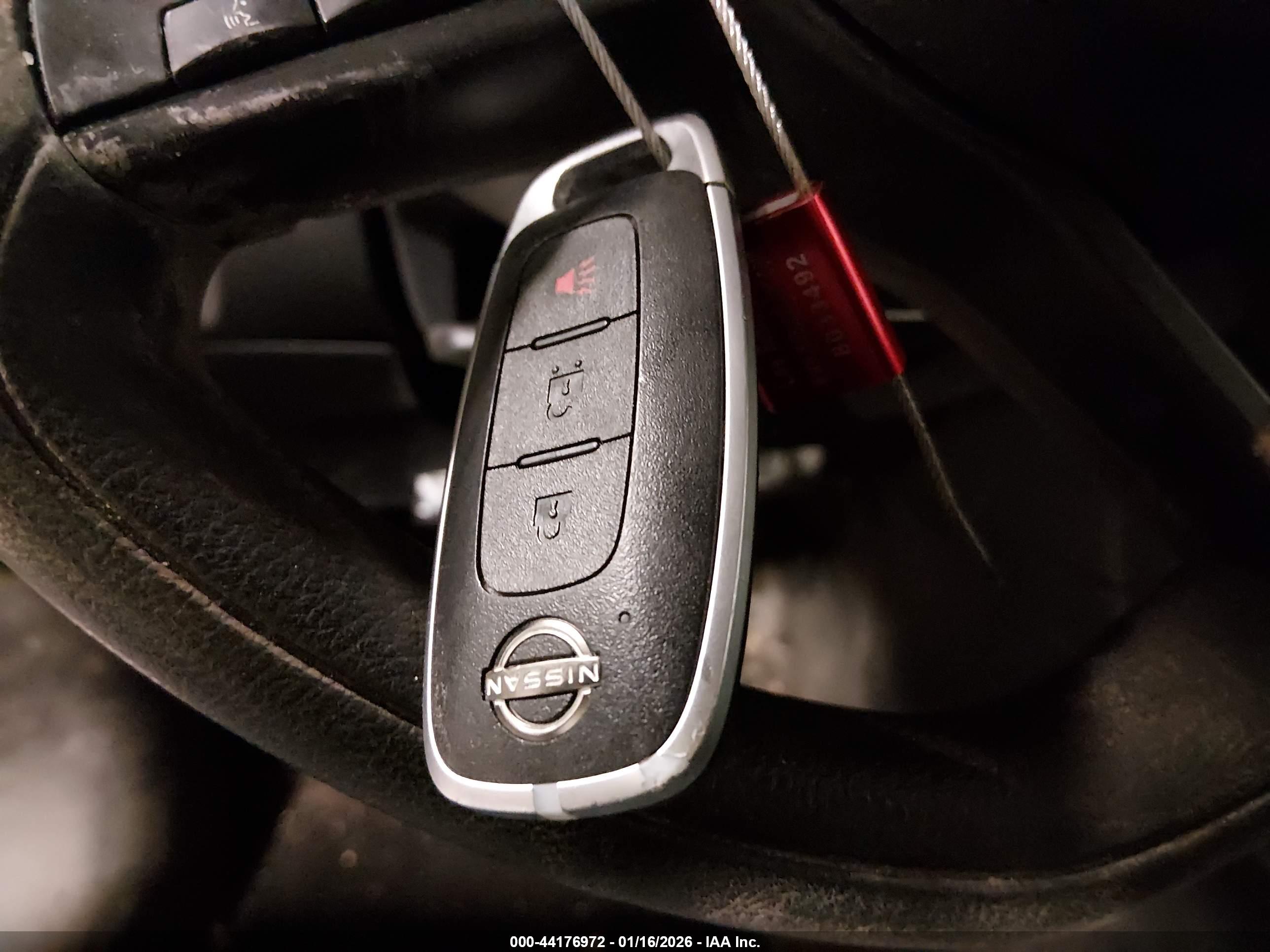 NISSAN KICKS image 11