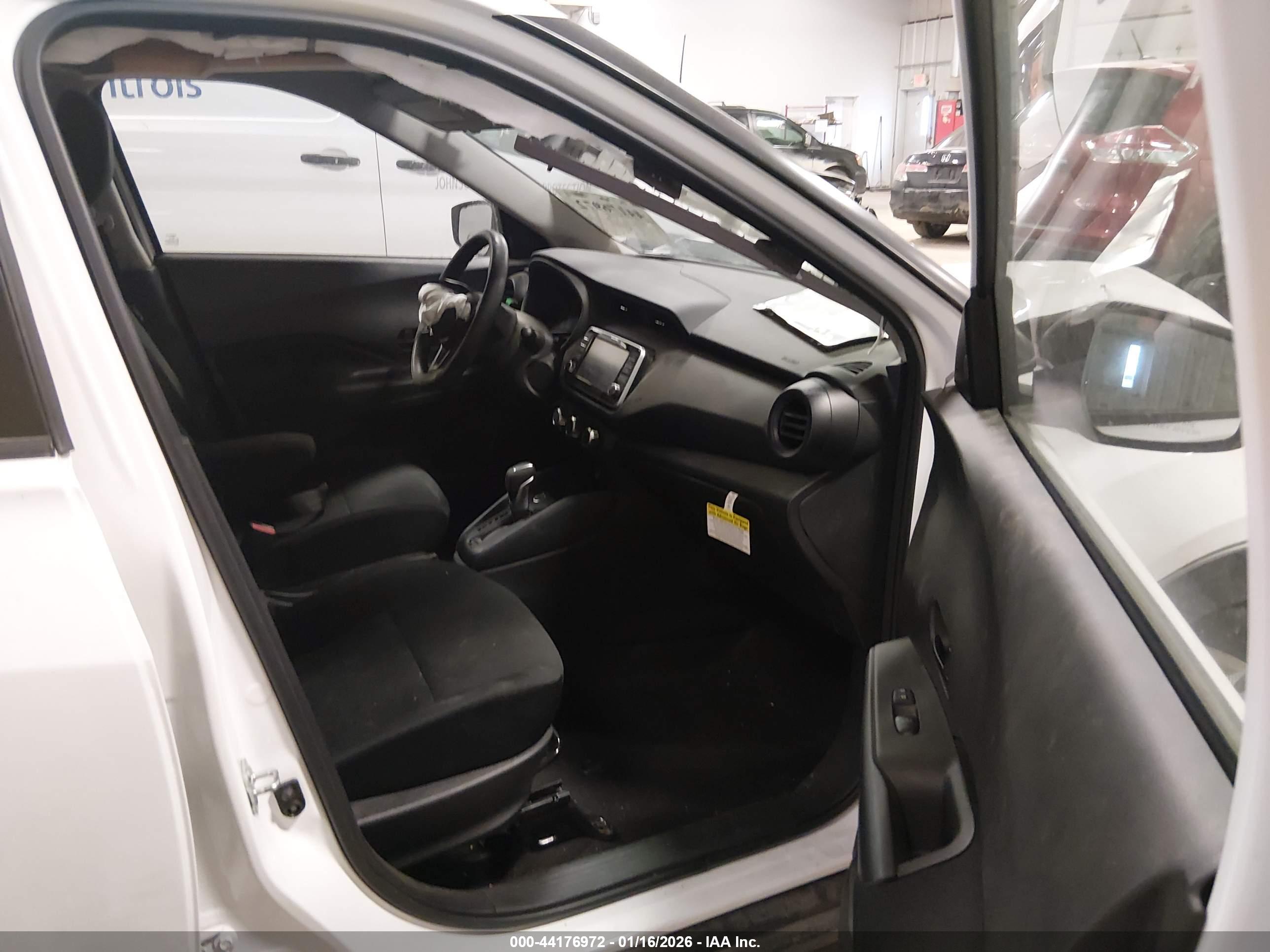NISSAN KICKS image 5