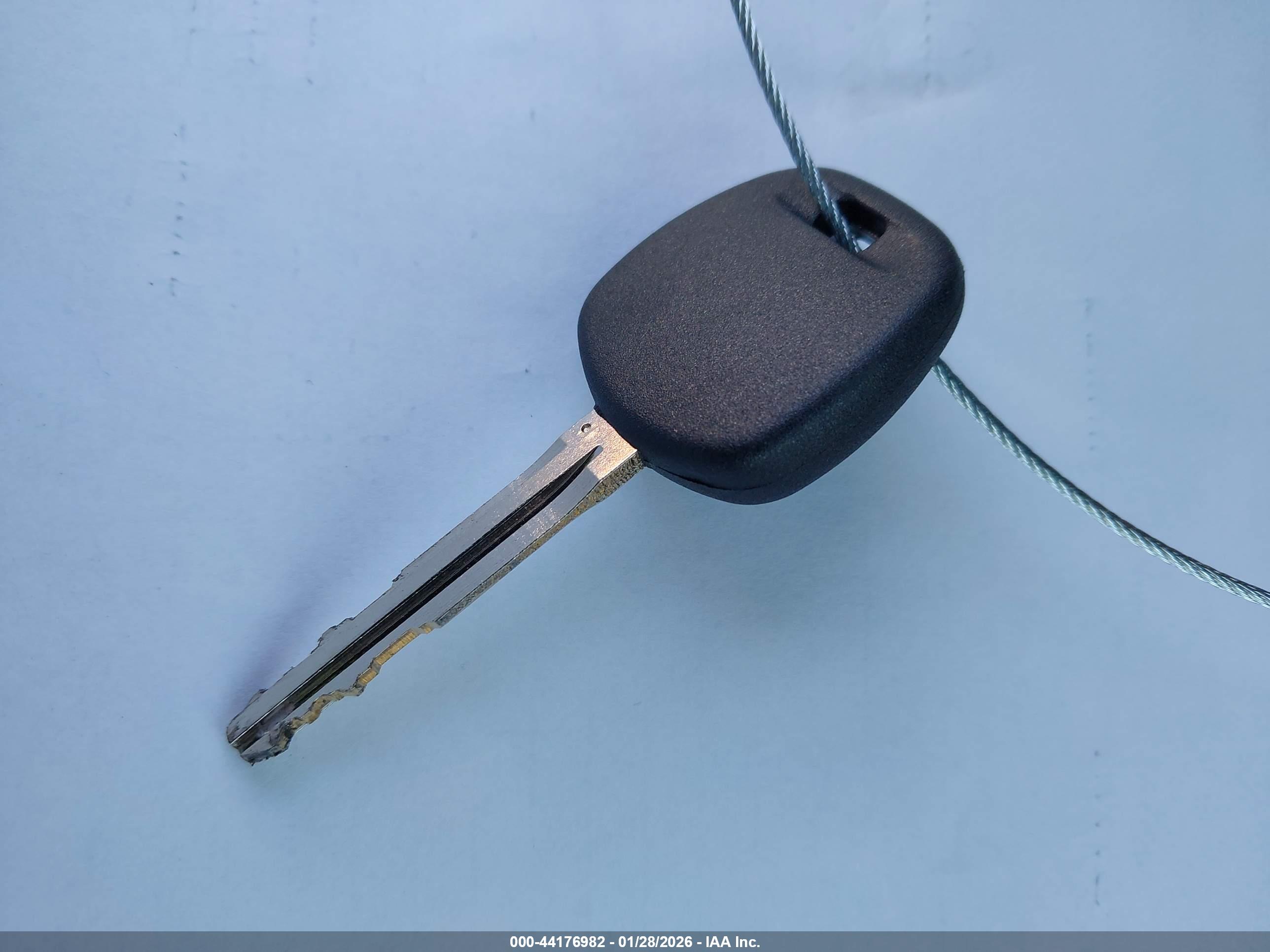 TOYOTA RAV4 image 11
