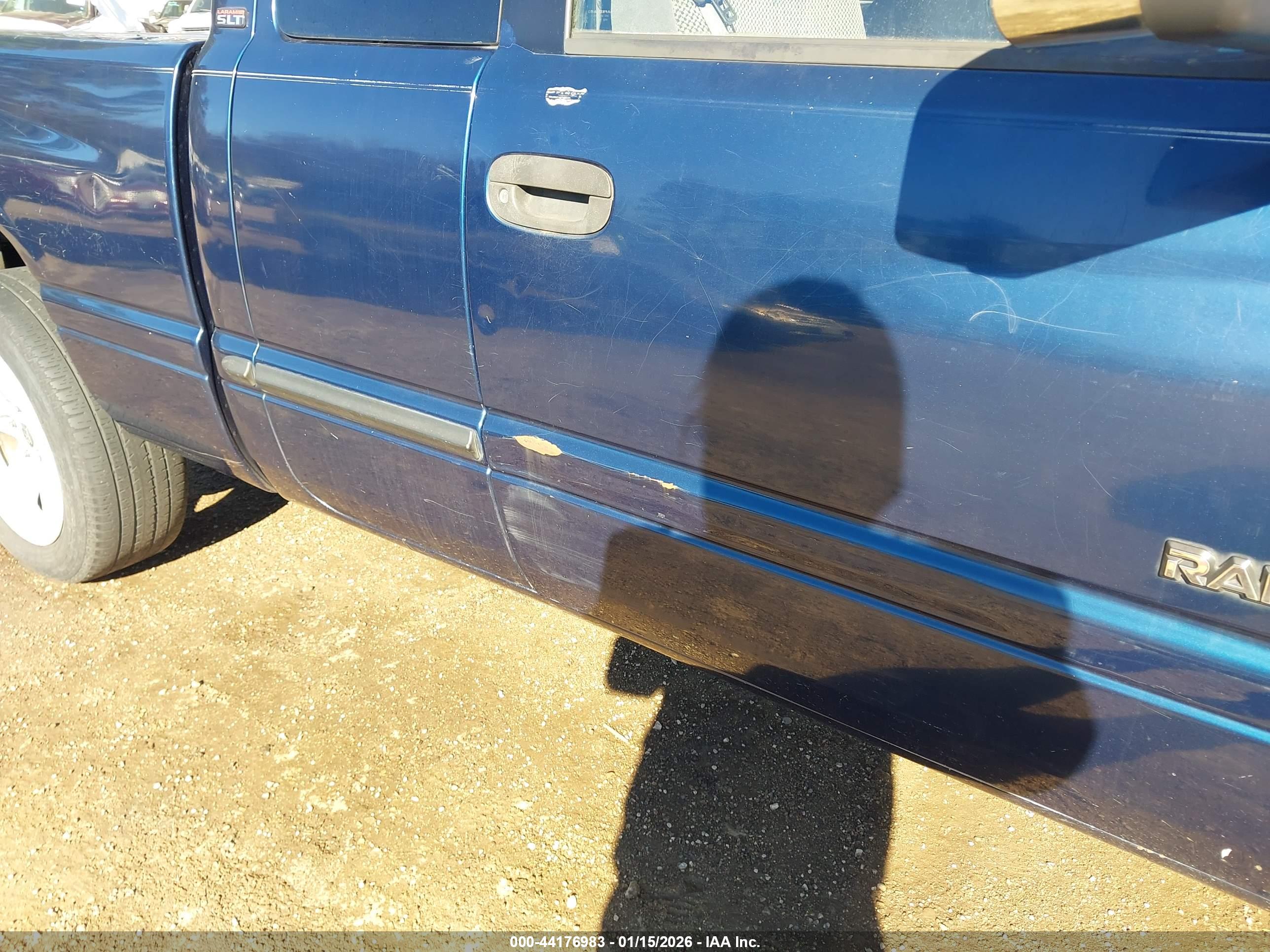 DODGE RAM image 6