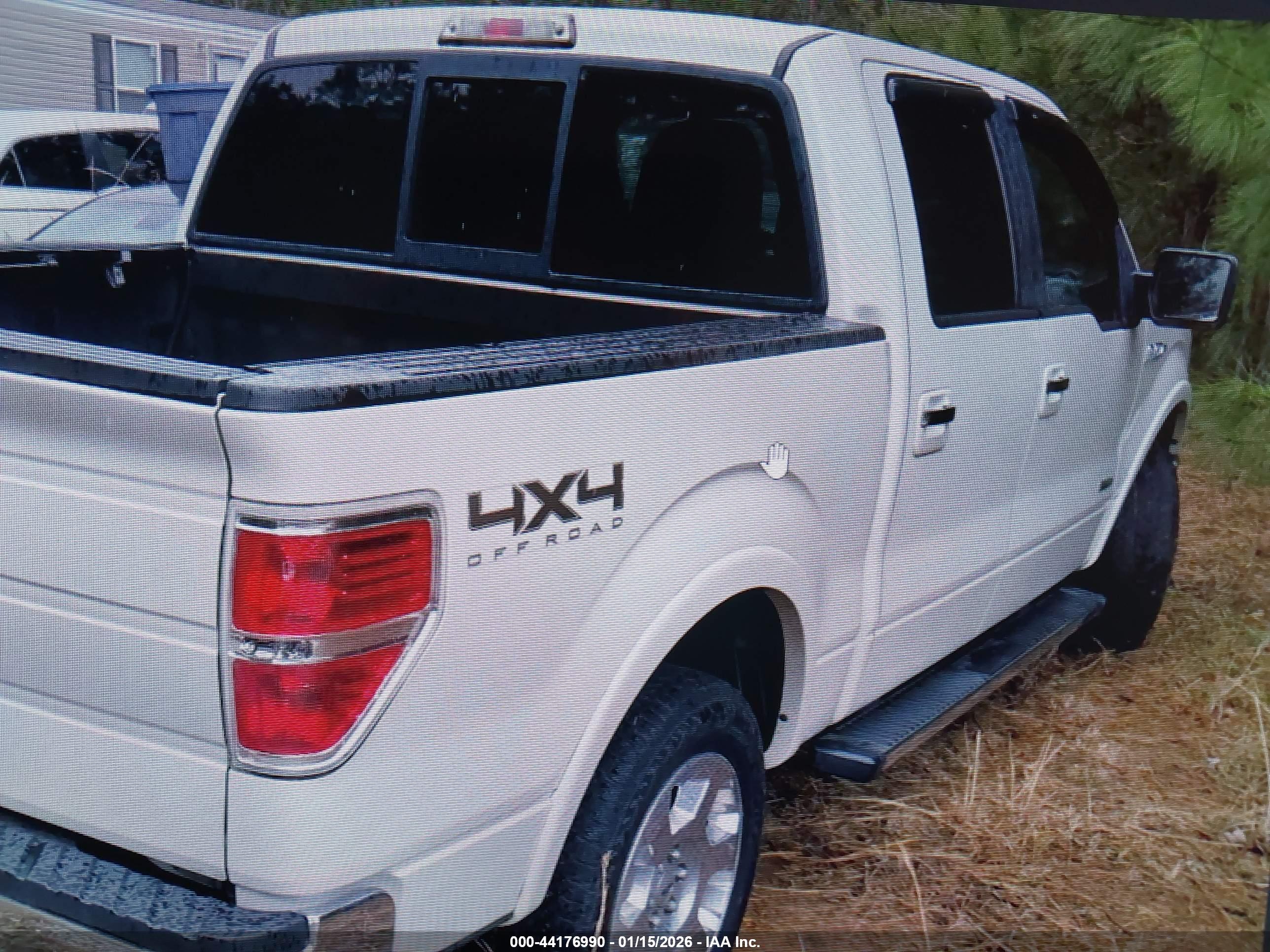FORD F-150 image 4