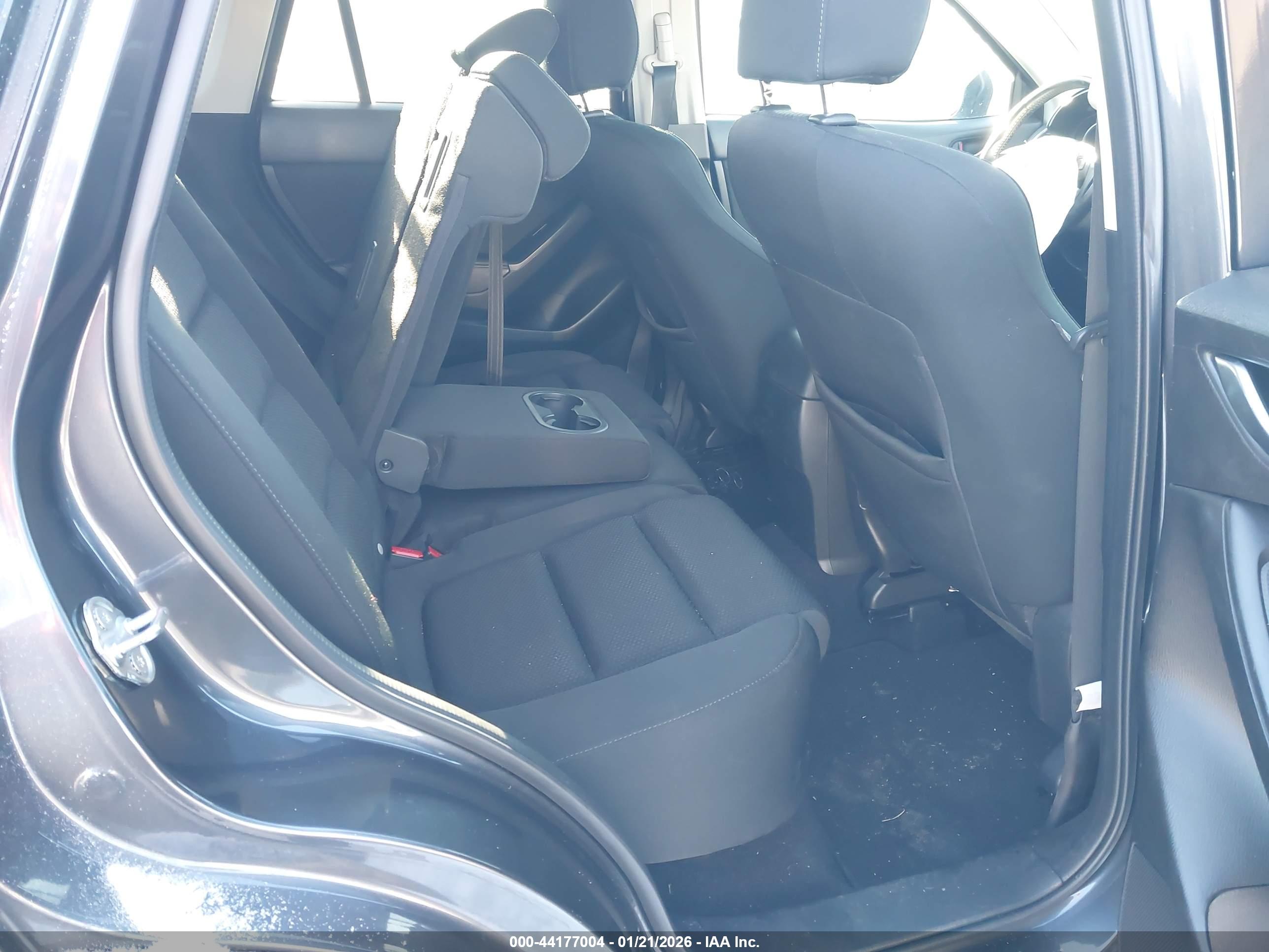 MAZDA CX-5 image 8