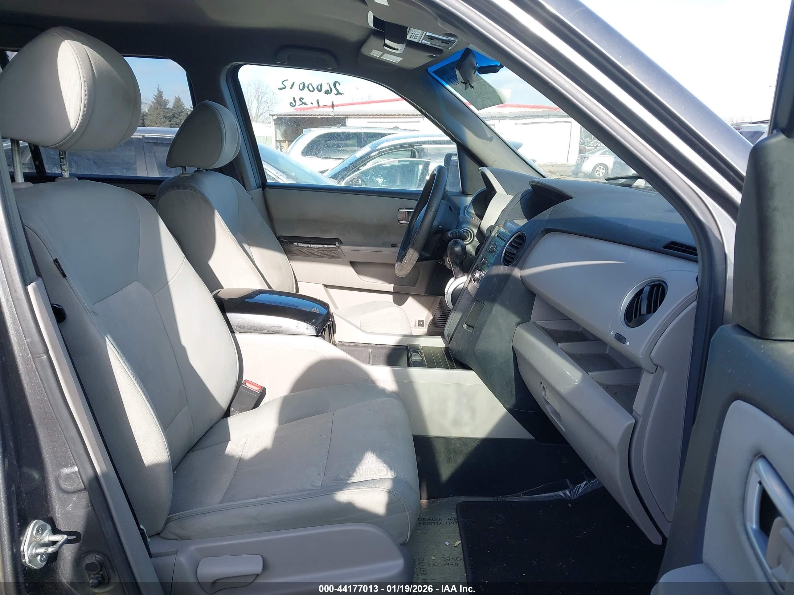 HONDA PILOT image 5