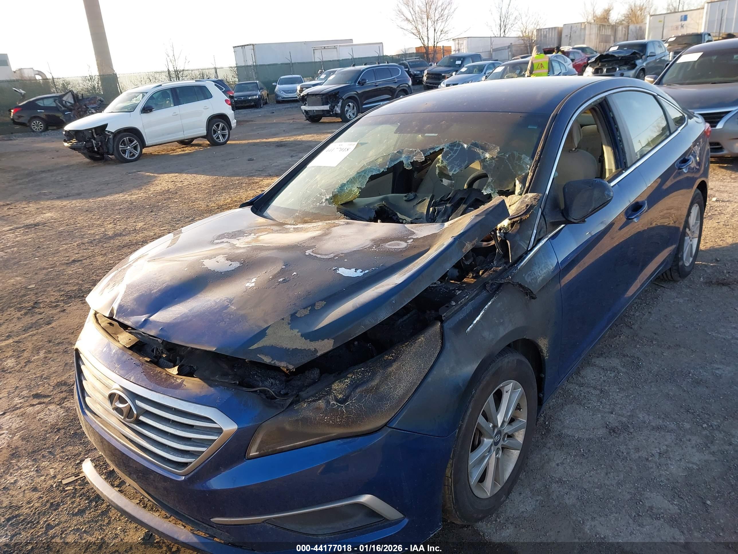 HYUNDAI SONATA image 6