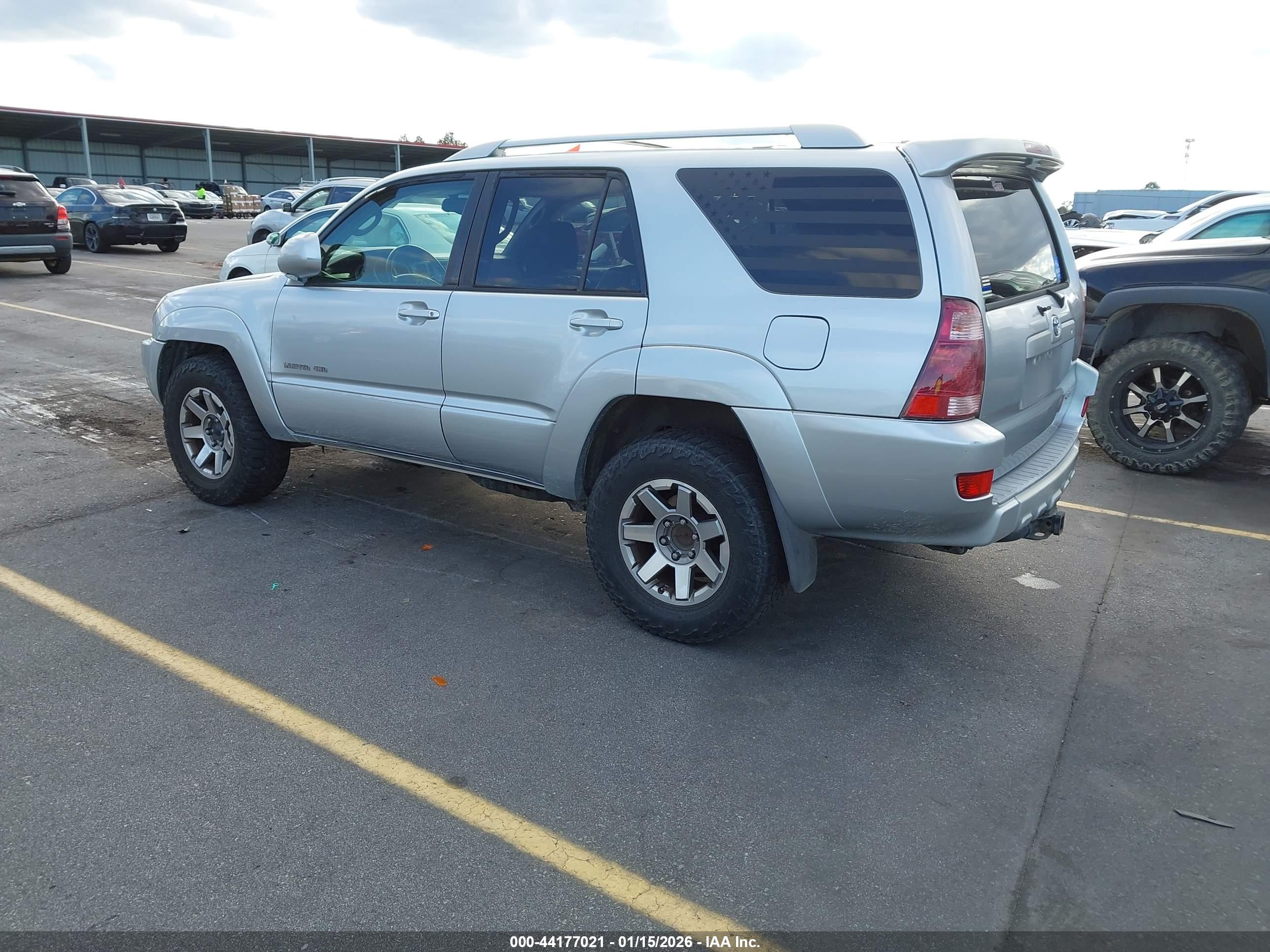 TOYOTA 4RUNNER image 3