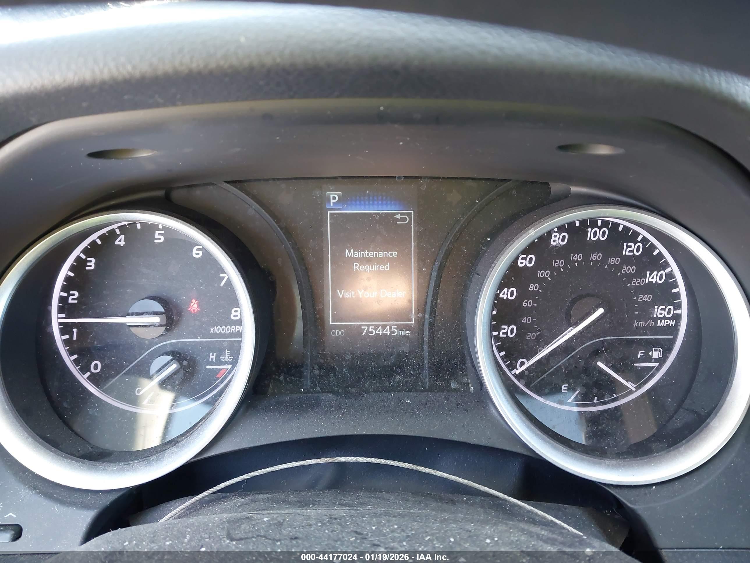 TOYOTA CAMRY image 7