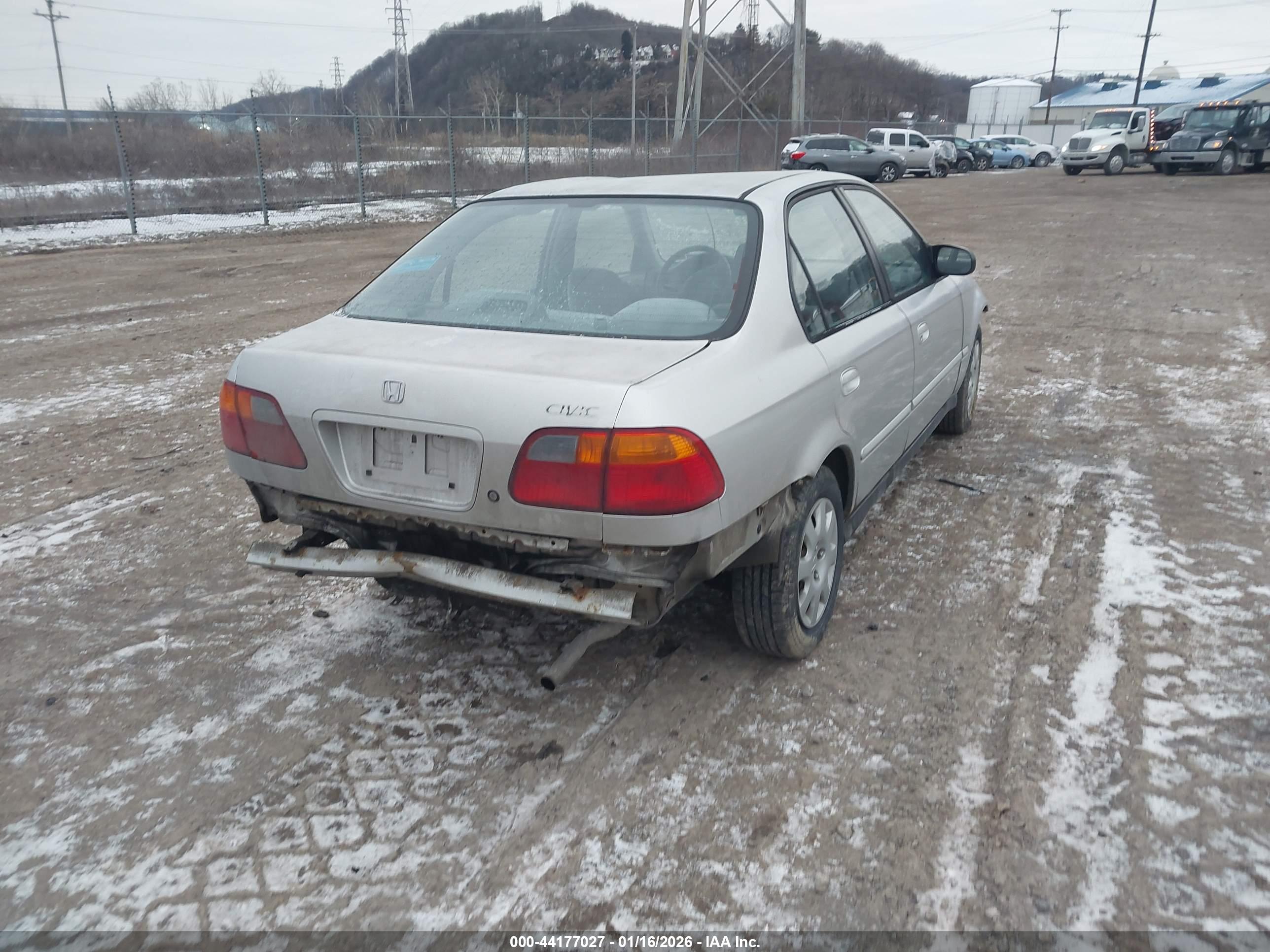 HONDA CIVIC image 4