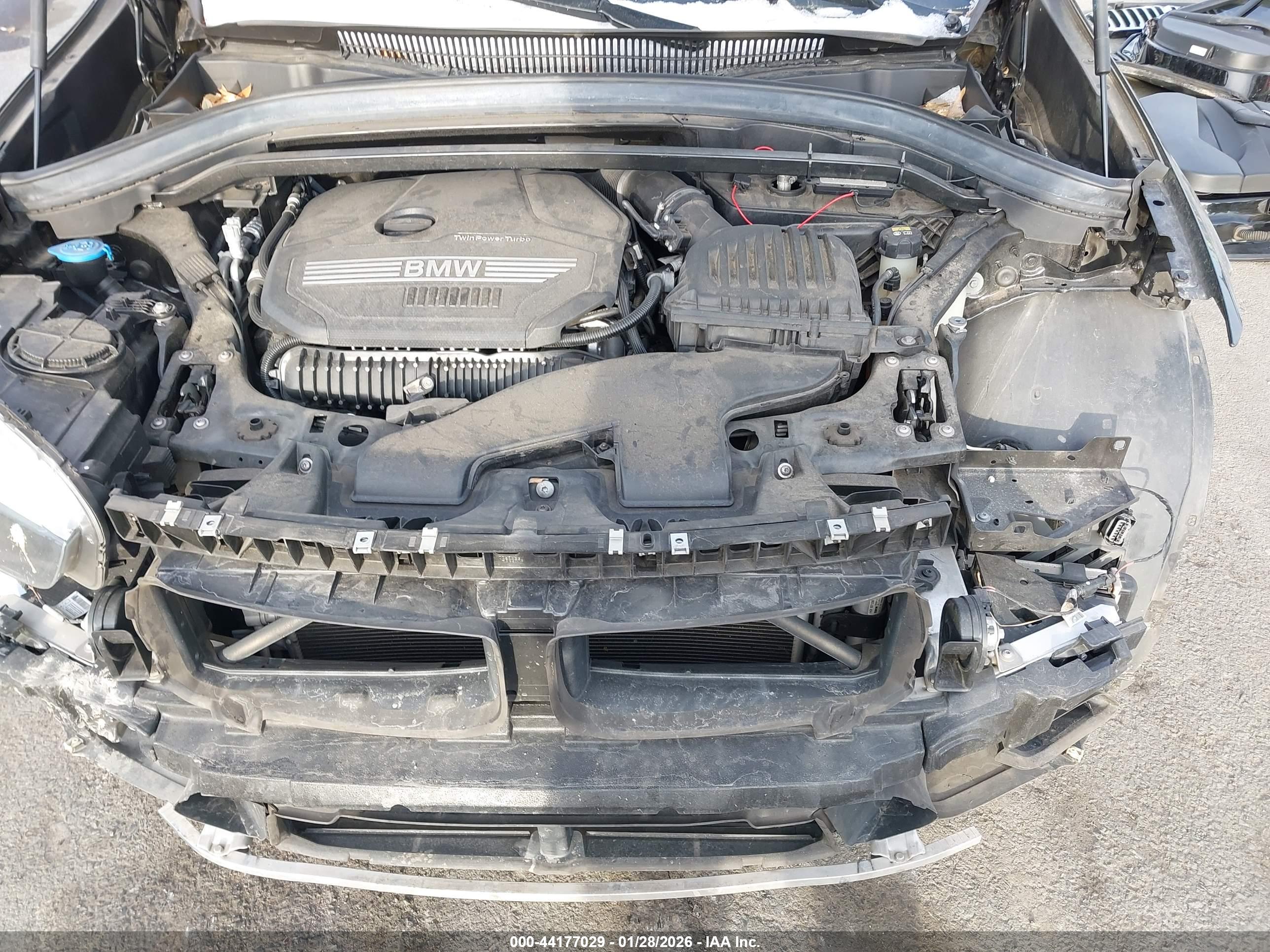 BMW X1 image 10