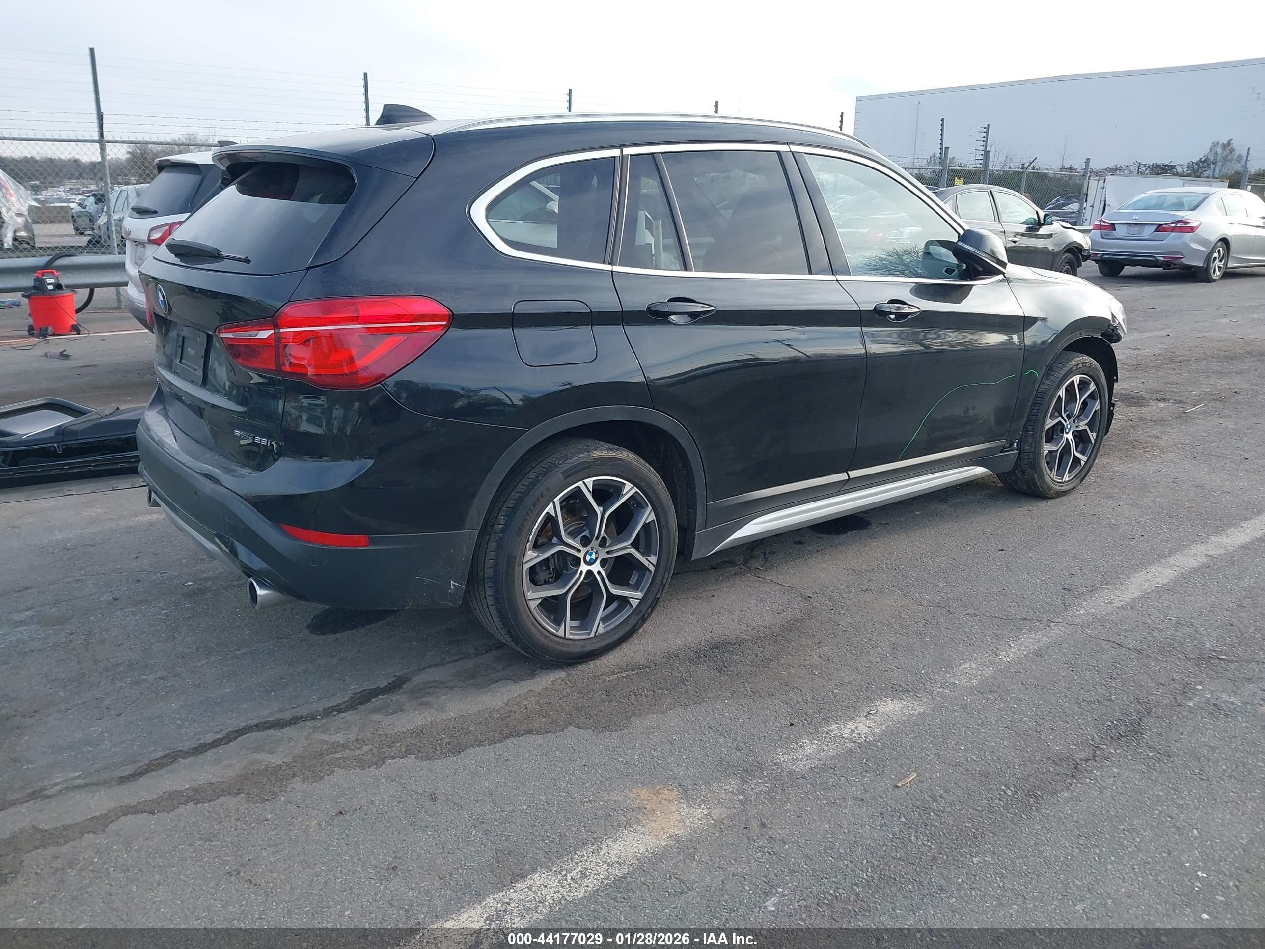 BMW X1 image 4