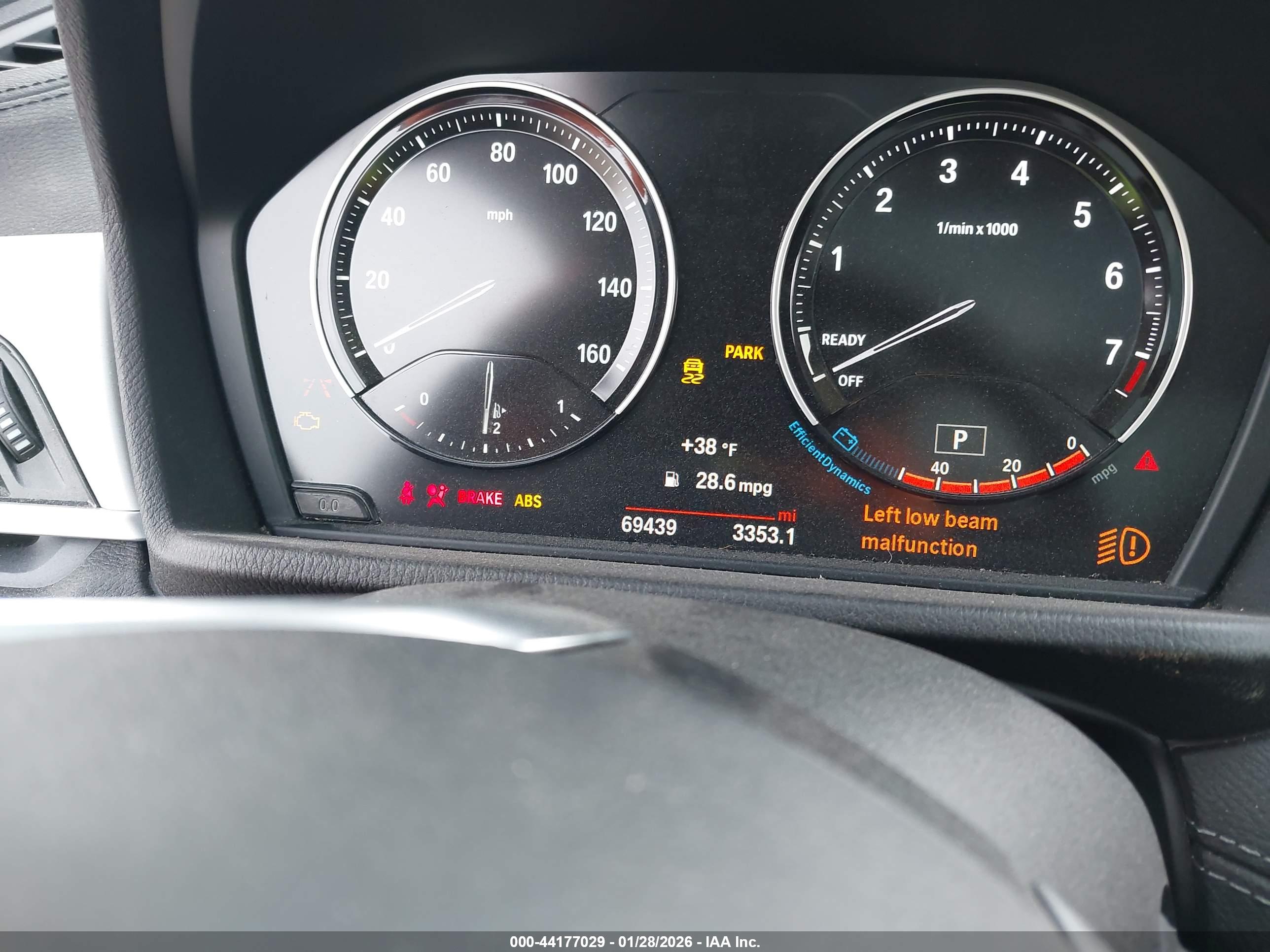BMW X1 image 7