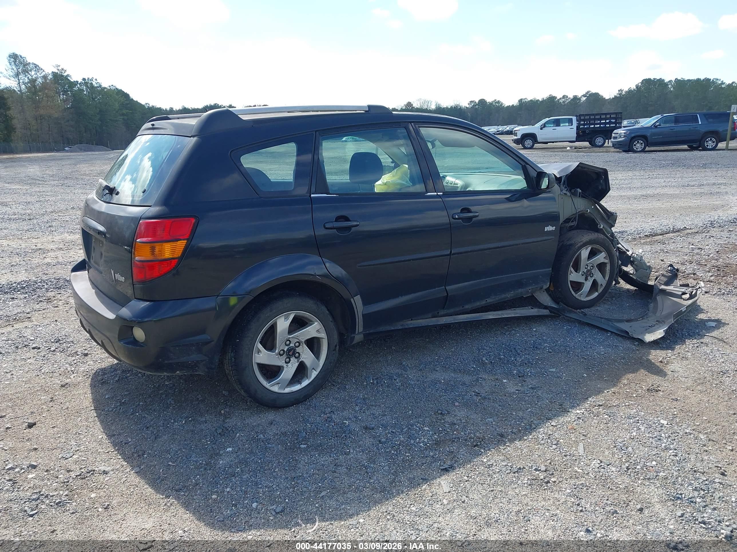 PONTIAC VIBE image 4