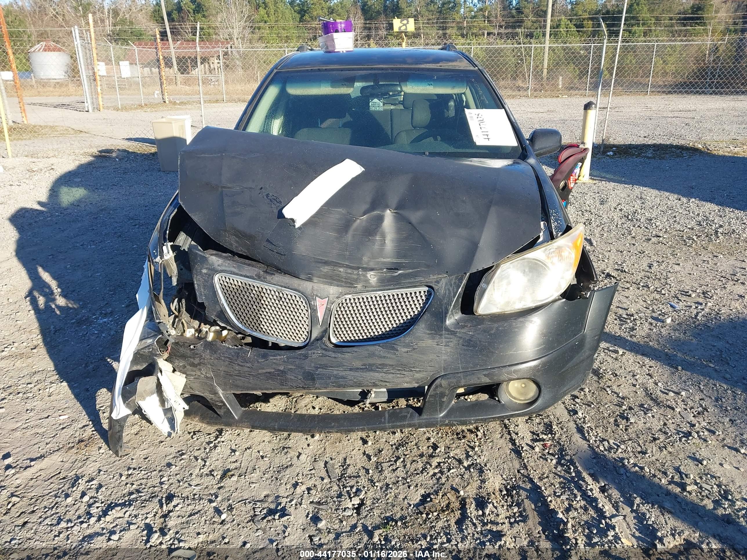 PONTIAC VIBE image 6