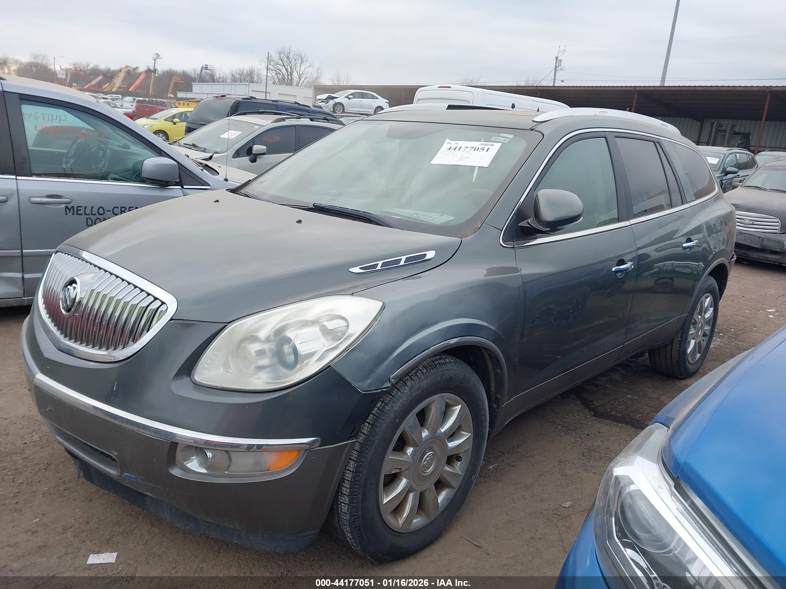 BUICK ENCLAVE image 2