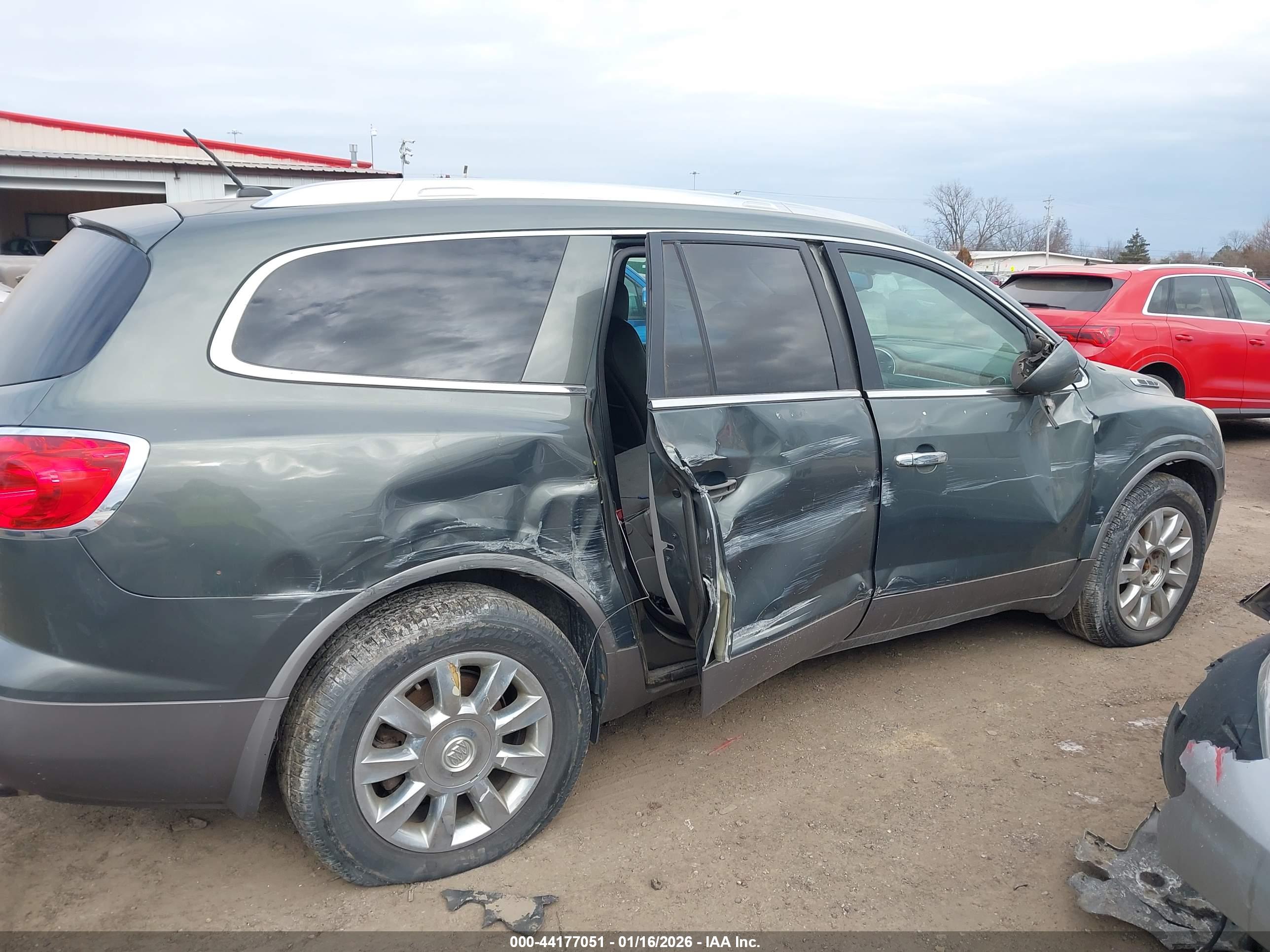 BUICK ENCLAVE image 6