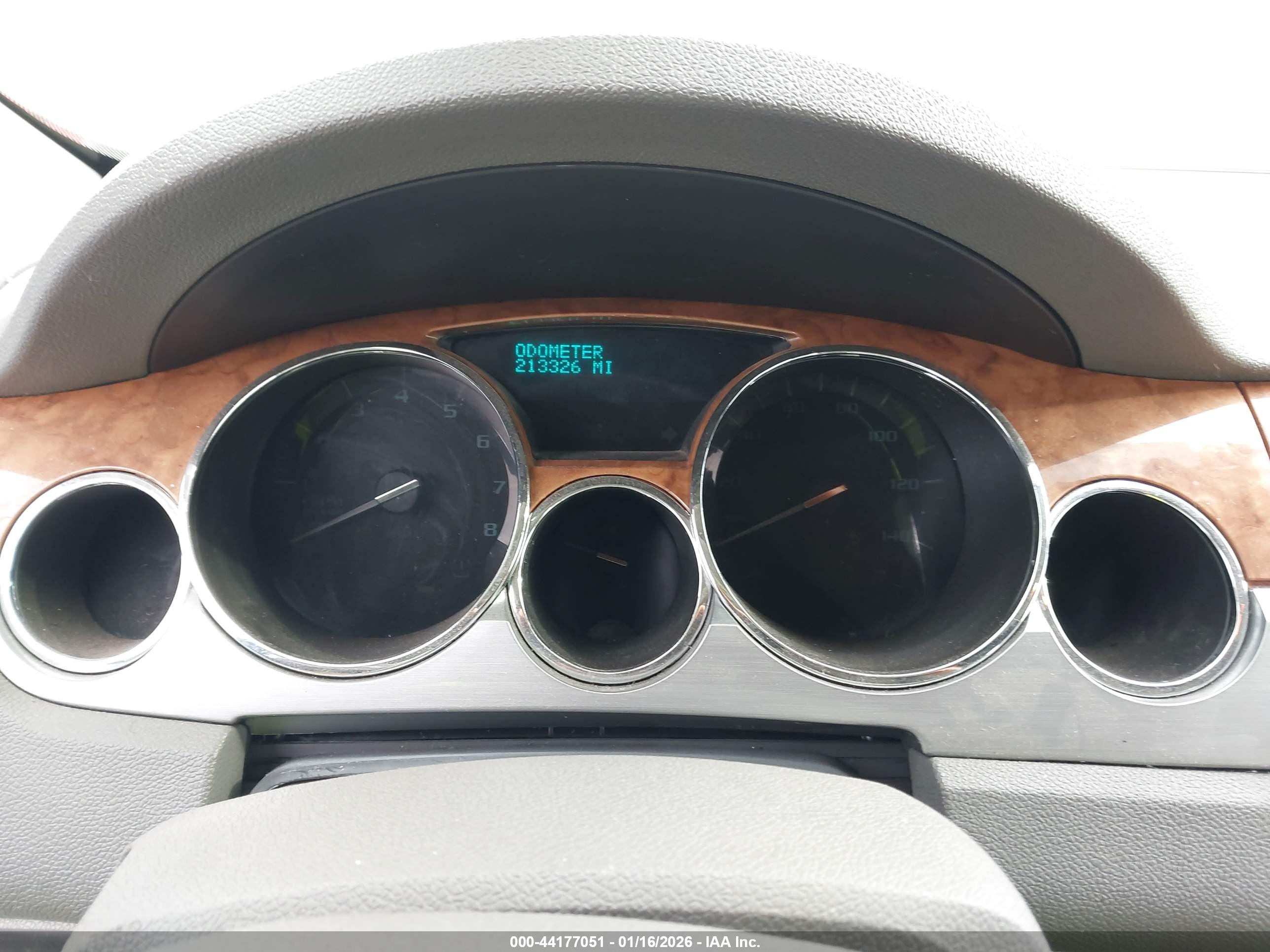 BUICK ENCLAVE image 7