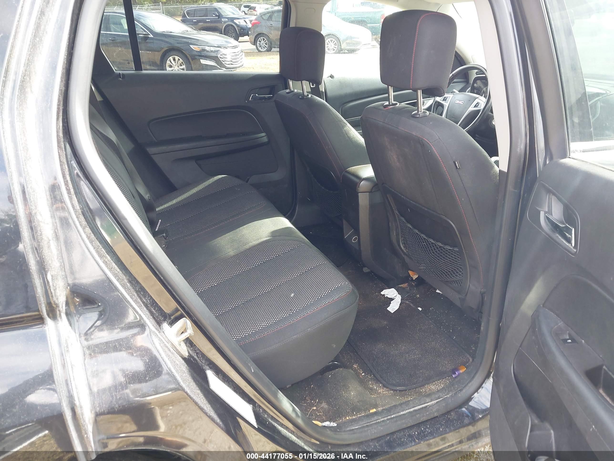 GMC TERRAIN image 8