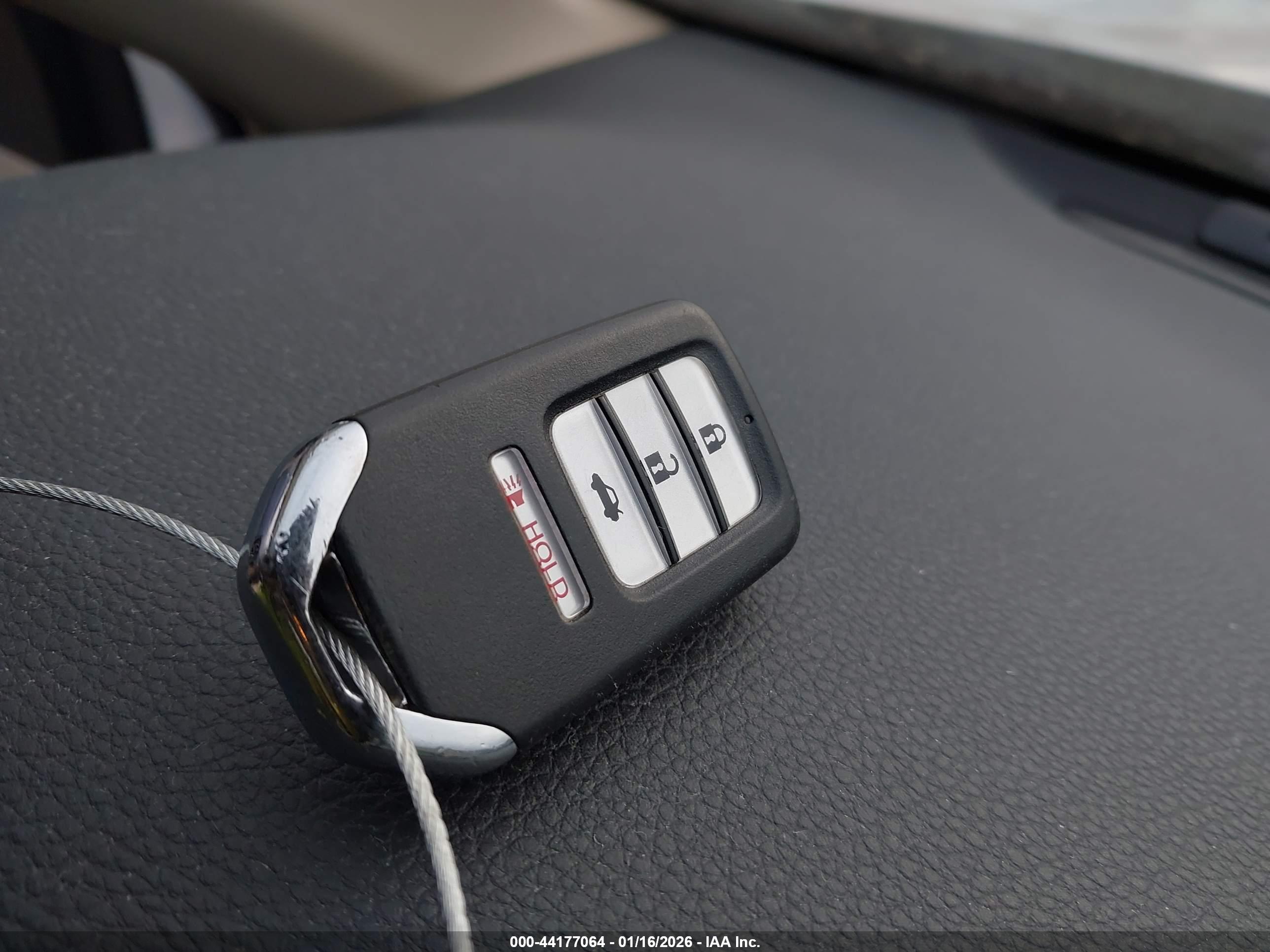 HONDA ACCORD image 11