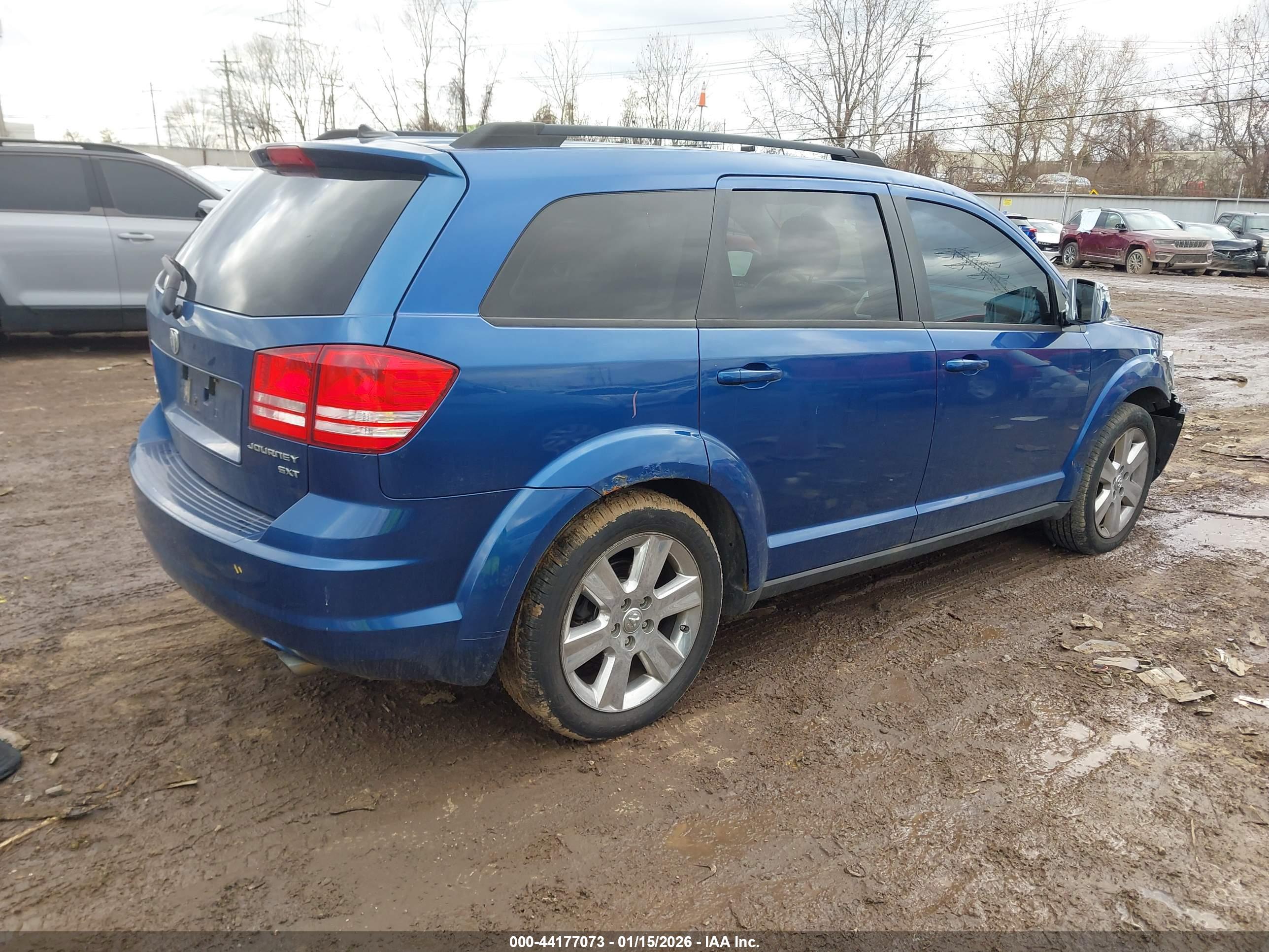 DODGE JOURNEY image 4