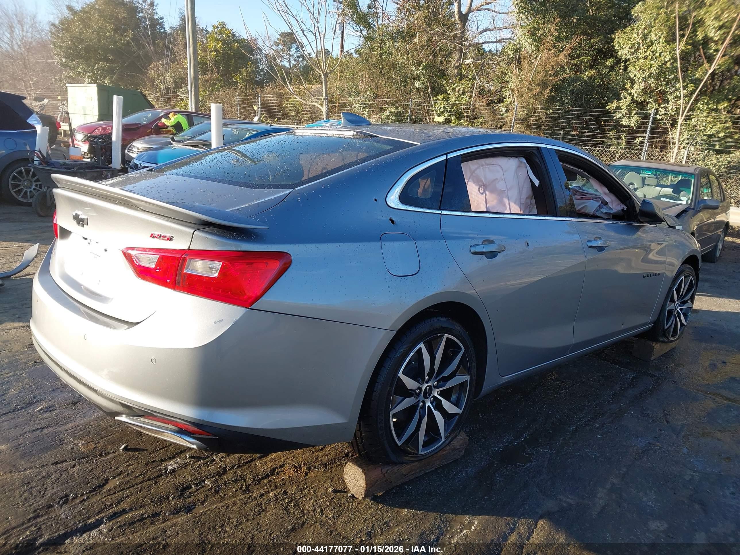 CHEVROLET MALIBU image 4