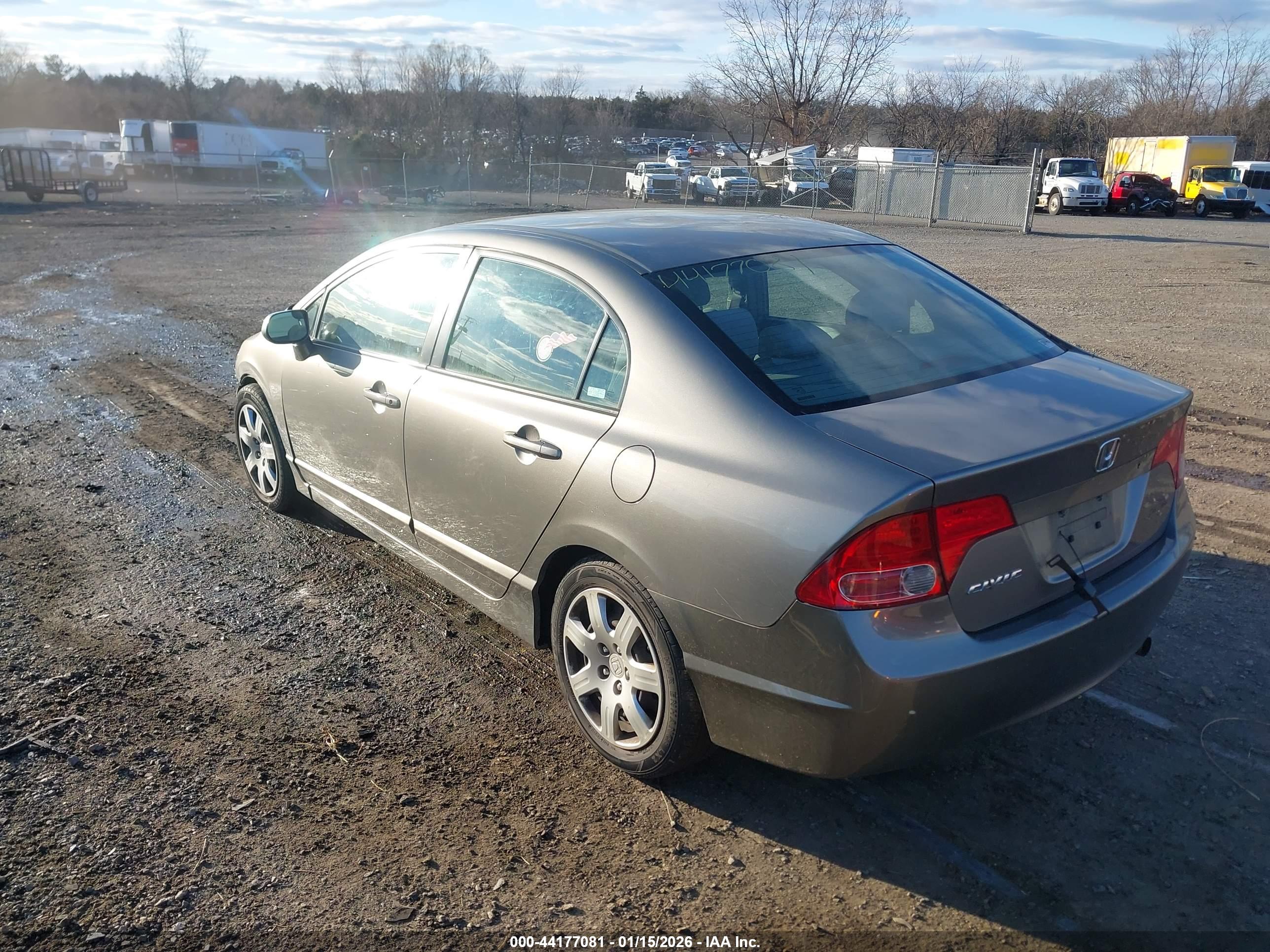 HONDA CIVIC image 3