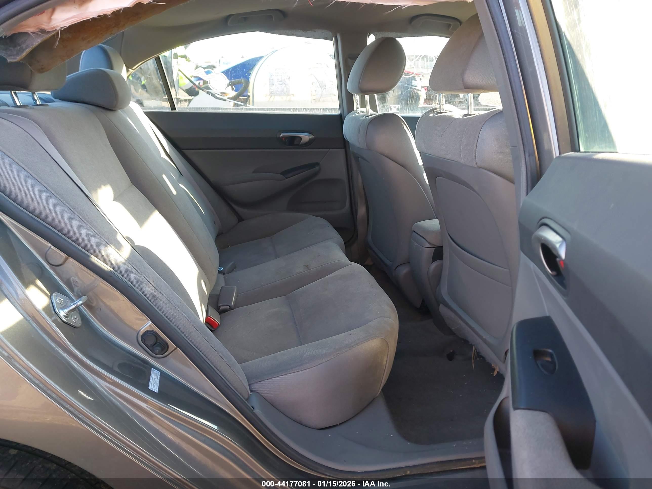 HONDA CIVIC image 8