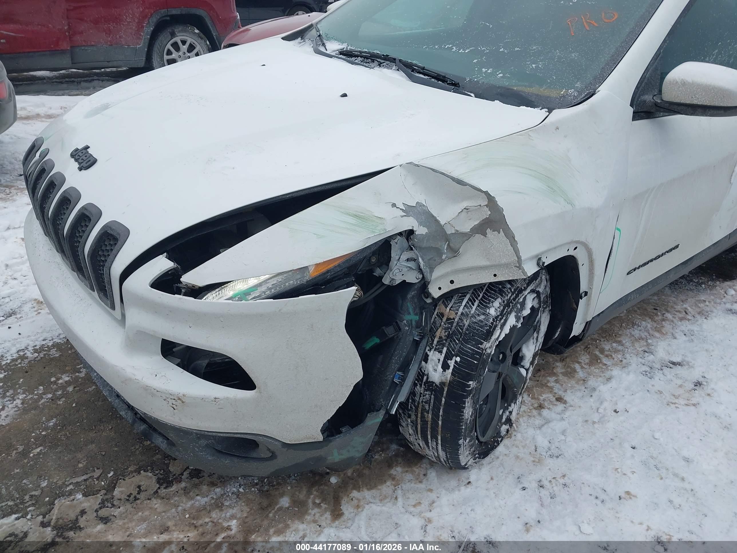 JEEP CHEROKEE image 6