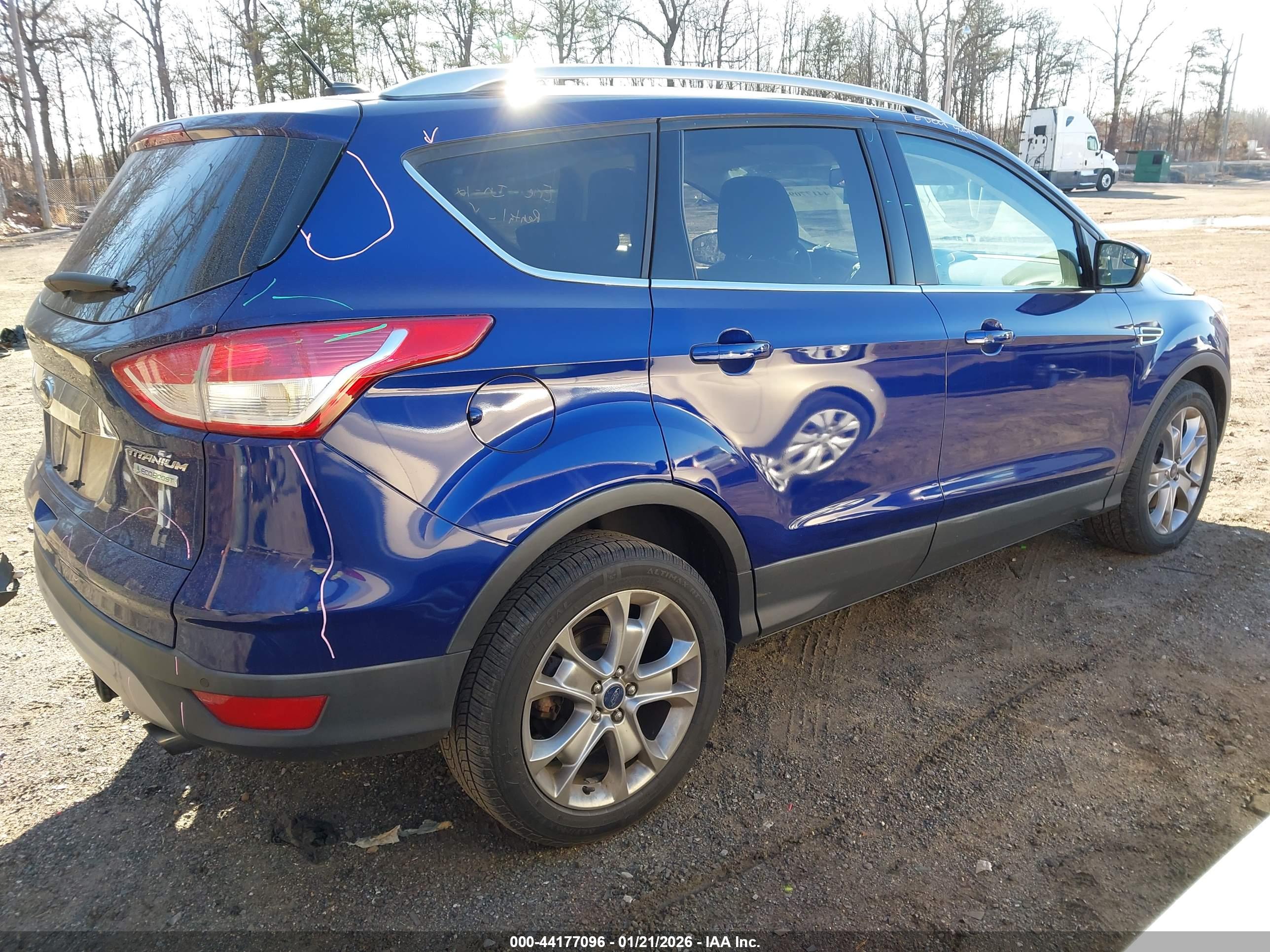 FORD ESCAPE image 4