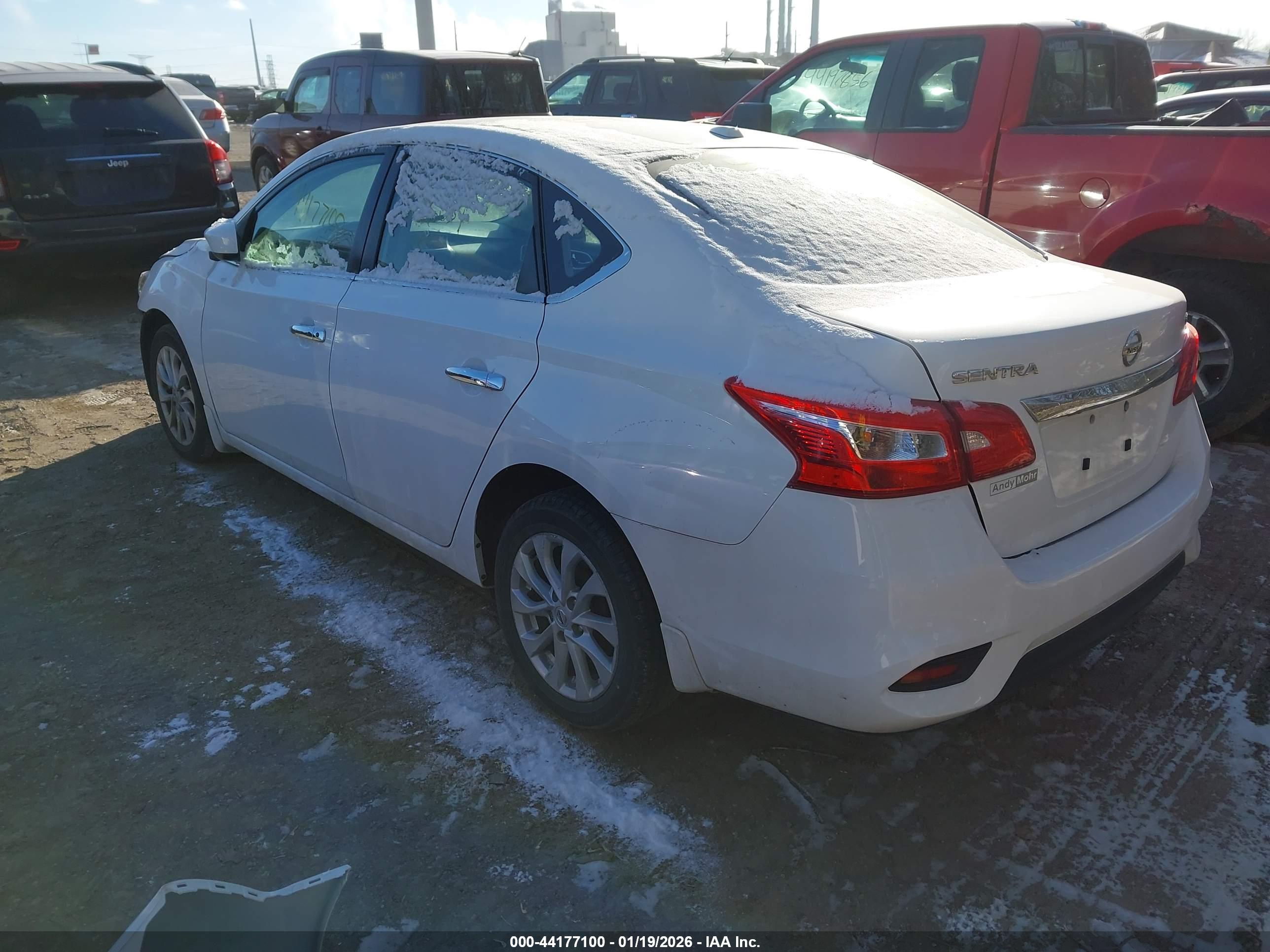 NISSAN SENTRA image 3