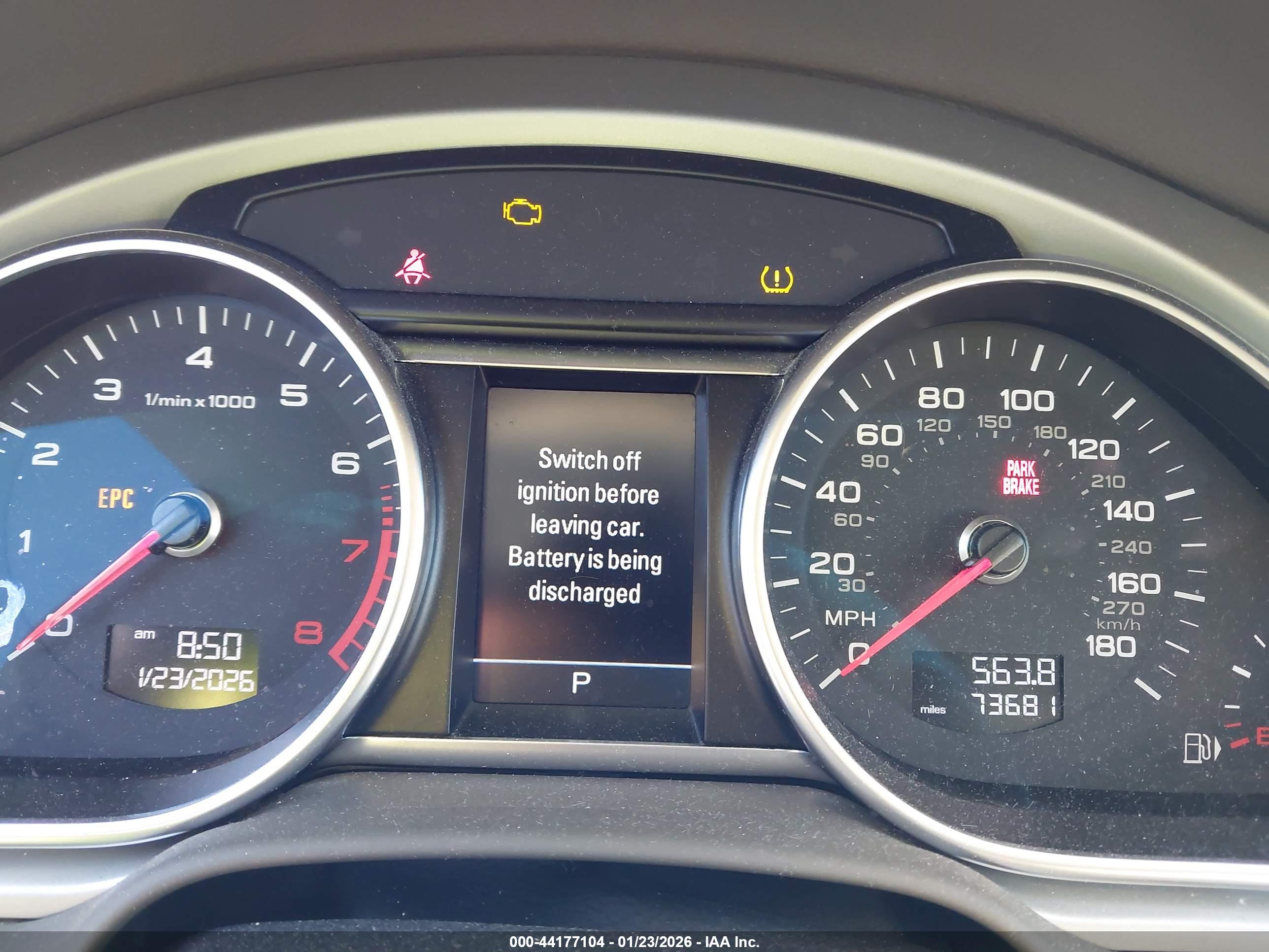 AUDI Q7 image 7