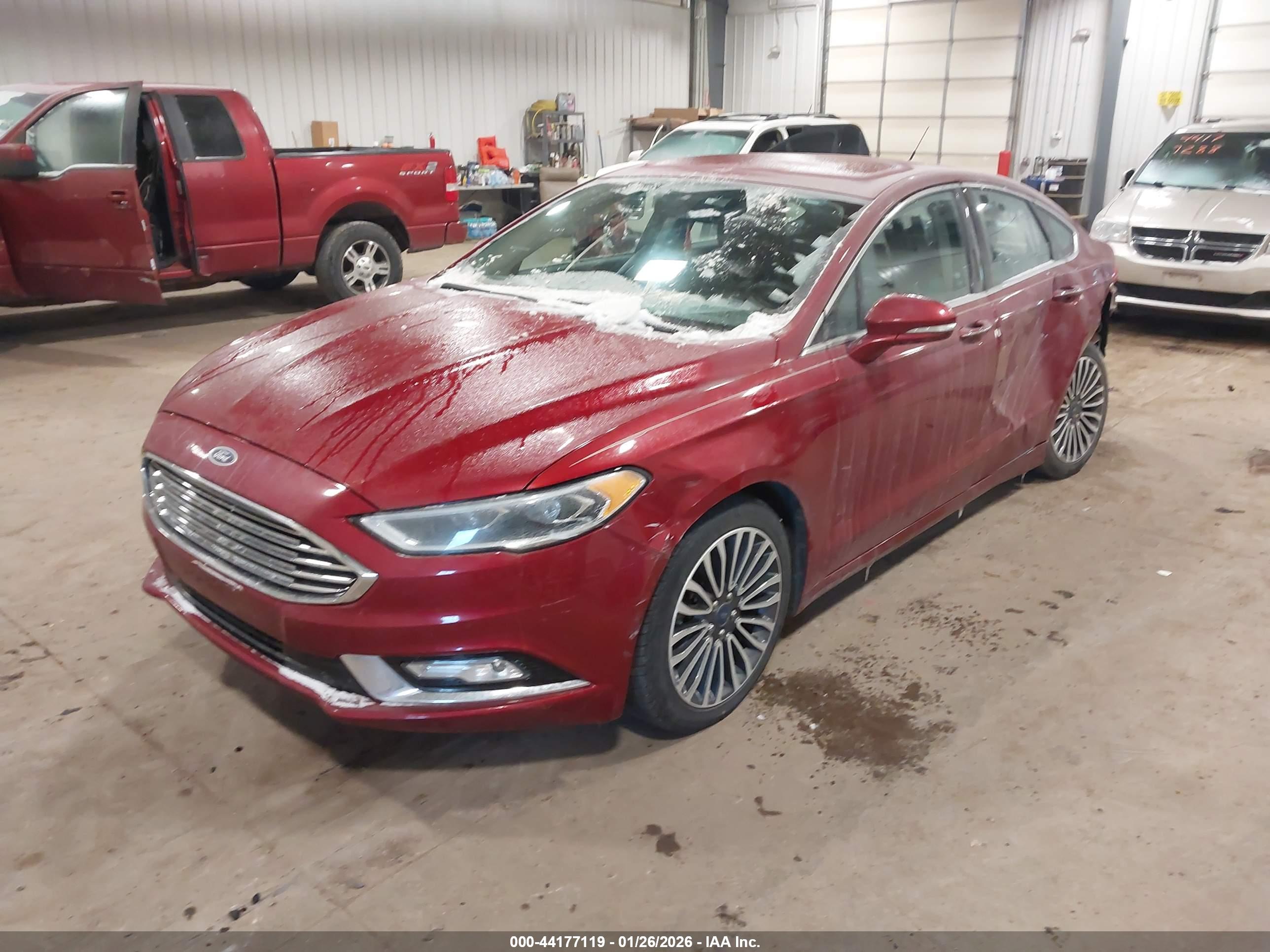 FORD FUSION image 2