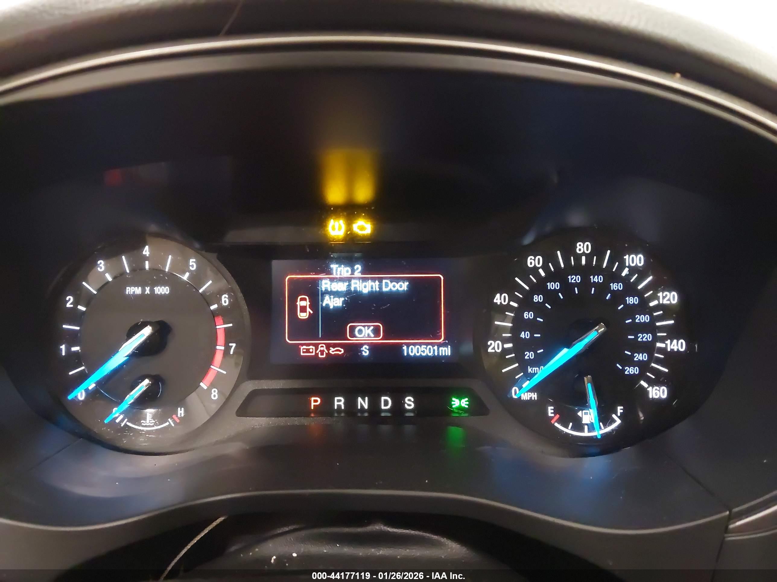 FORD FUSION image 7