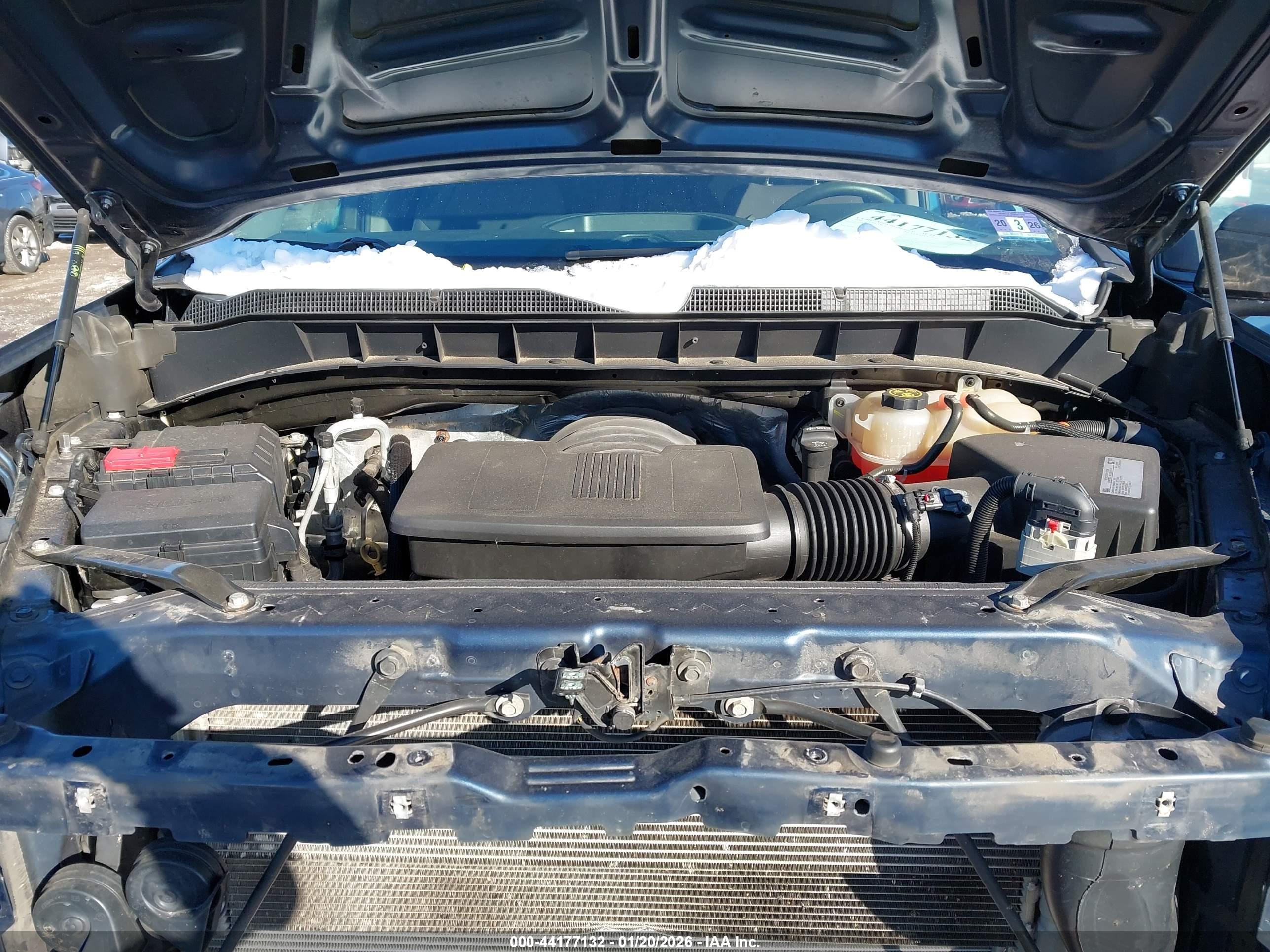 CHEVROLET SILVERADO image 10