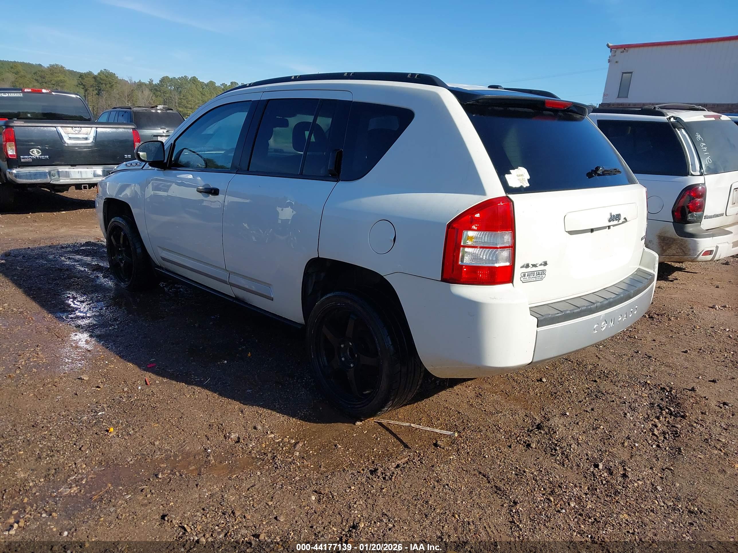 JEEP COMPASS image 3