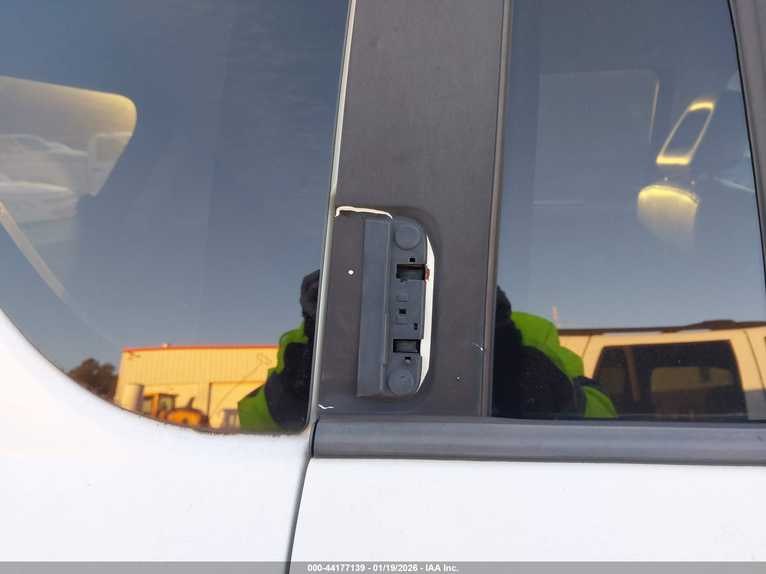JEEP COMPASS image 6