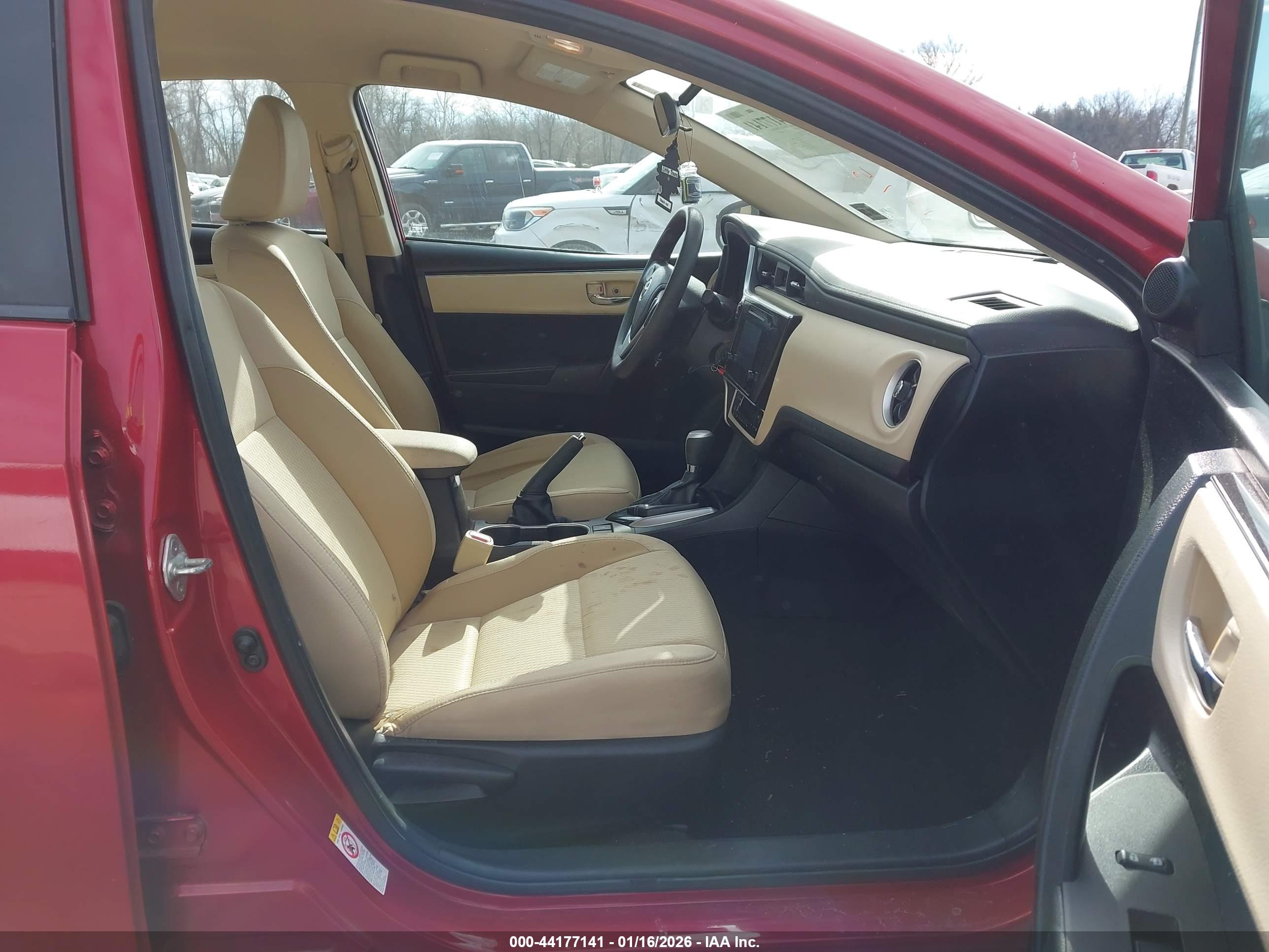 TOYOTA COROLLA image 5