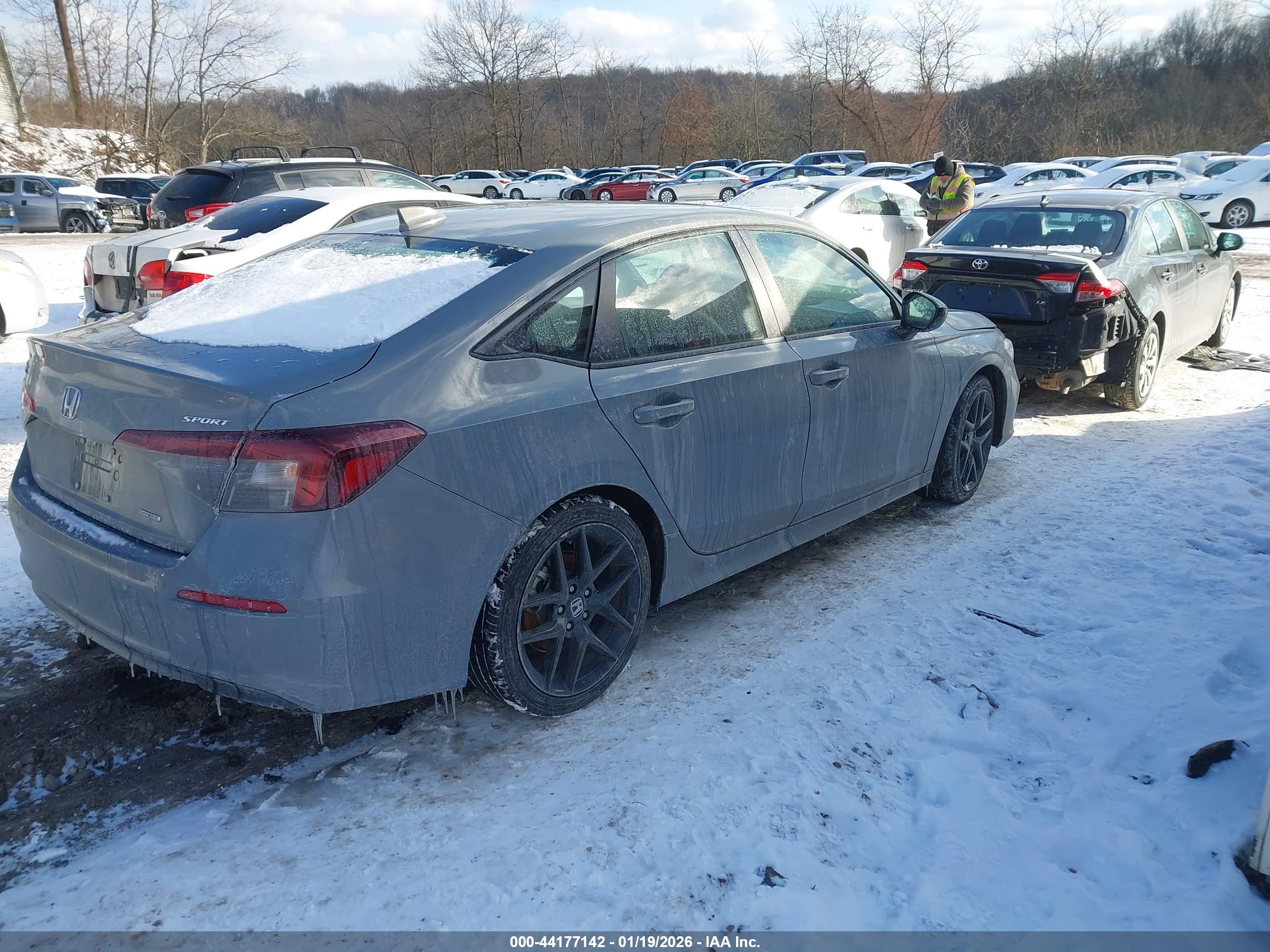 HONDA CIVIC image 4