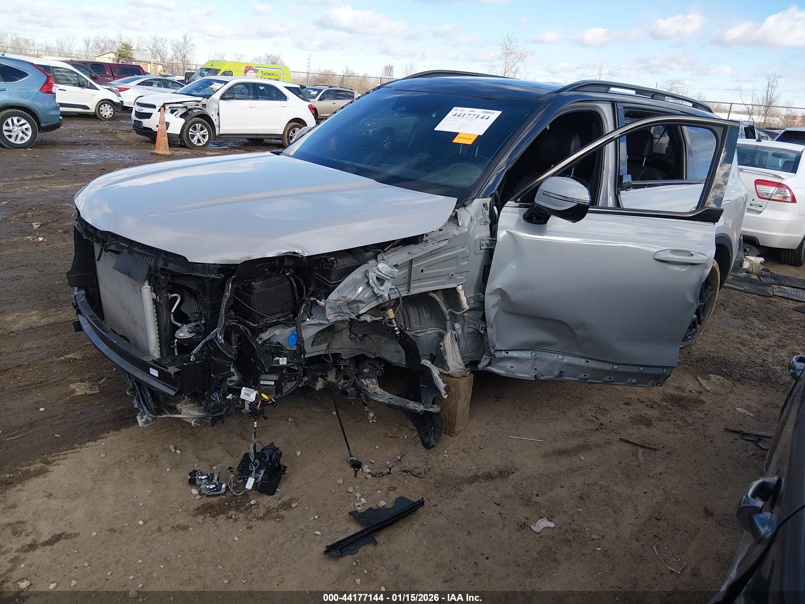 KIA TELLURIDE image 2