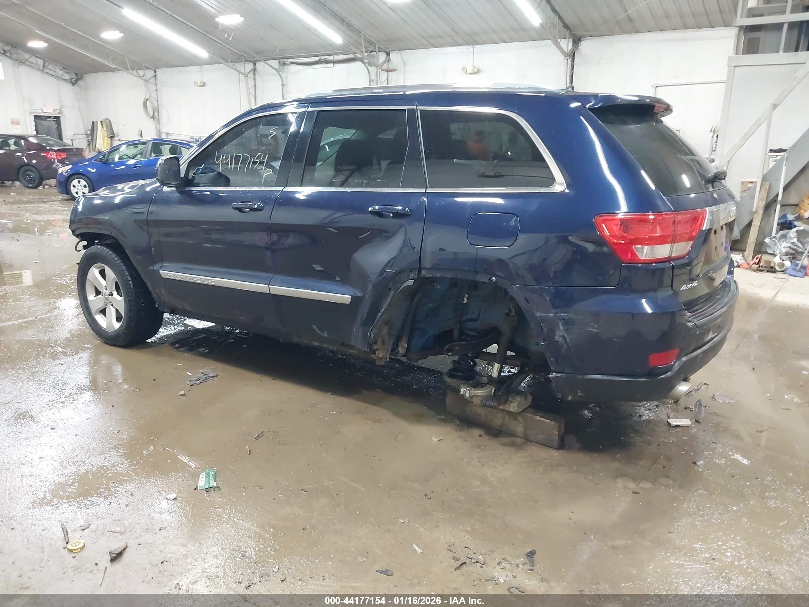 JEEP GRAND image 3