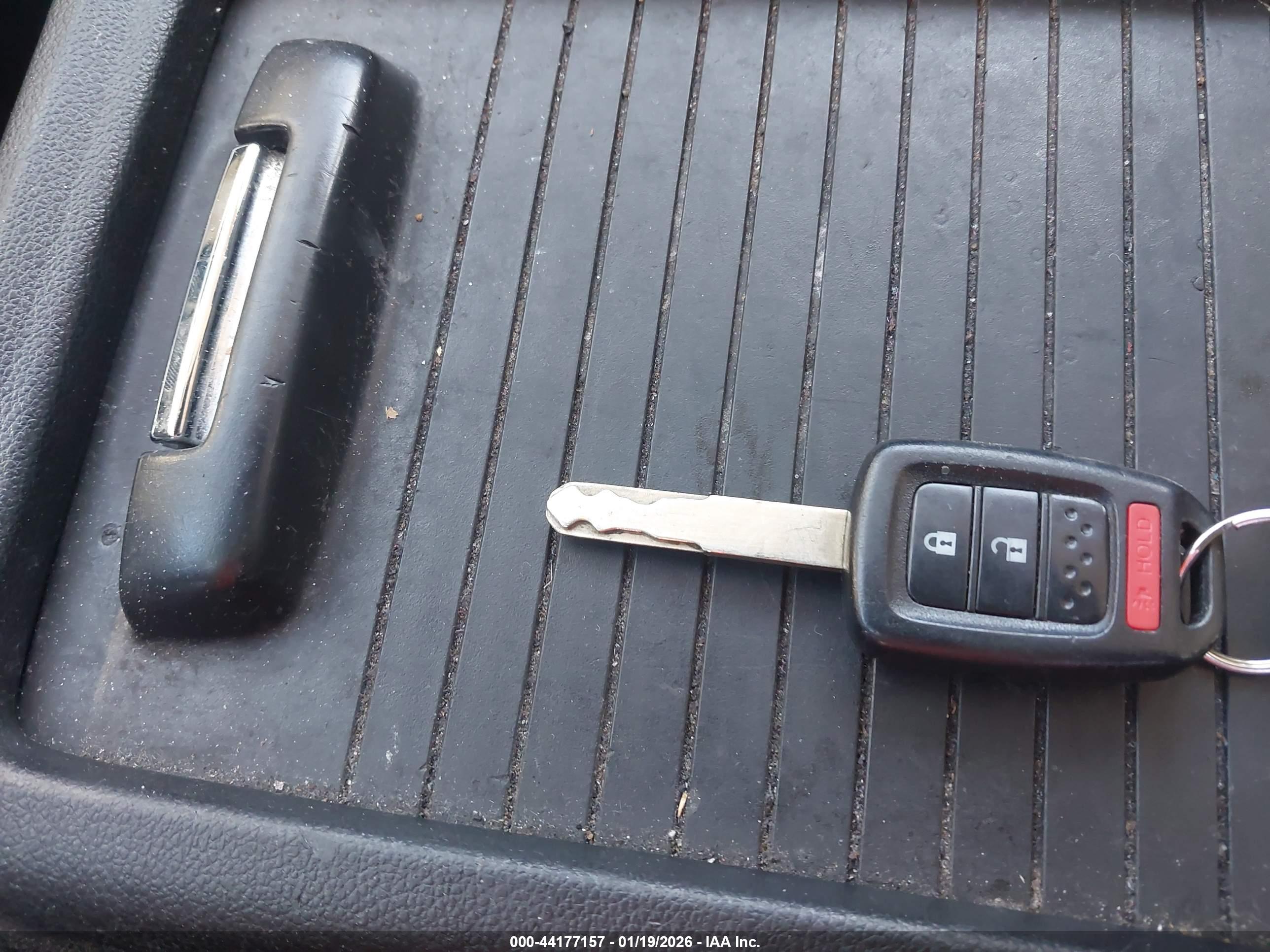 HONDA CR-V image 11
