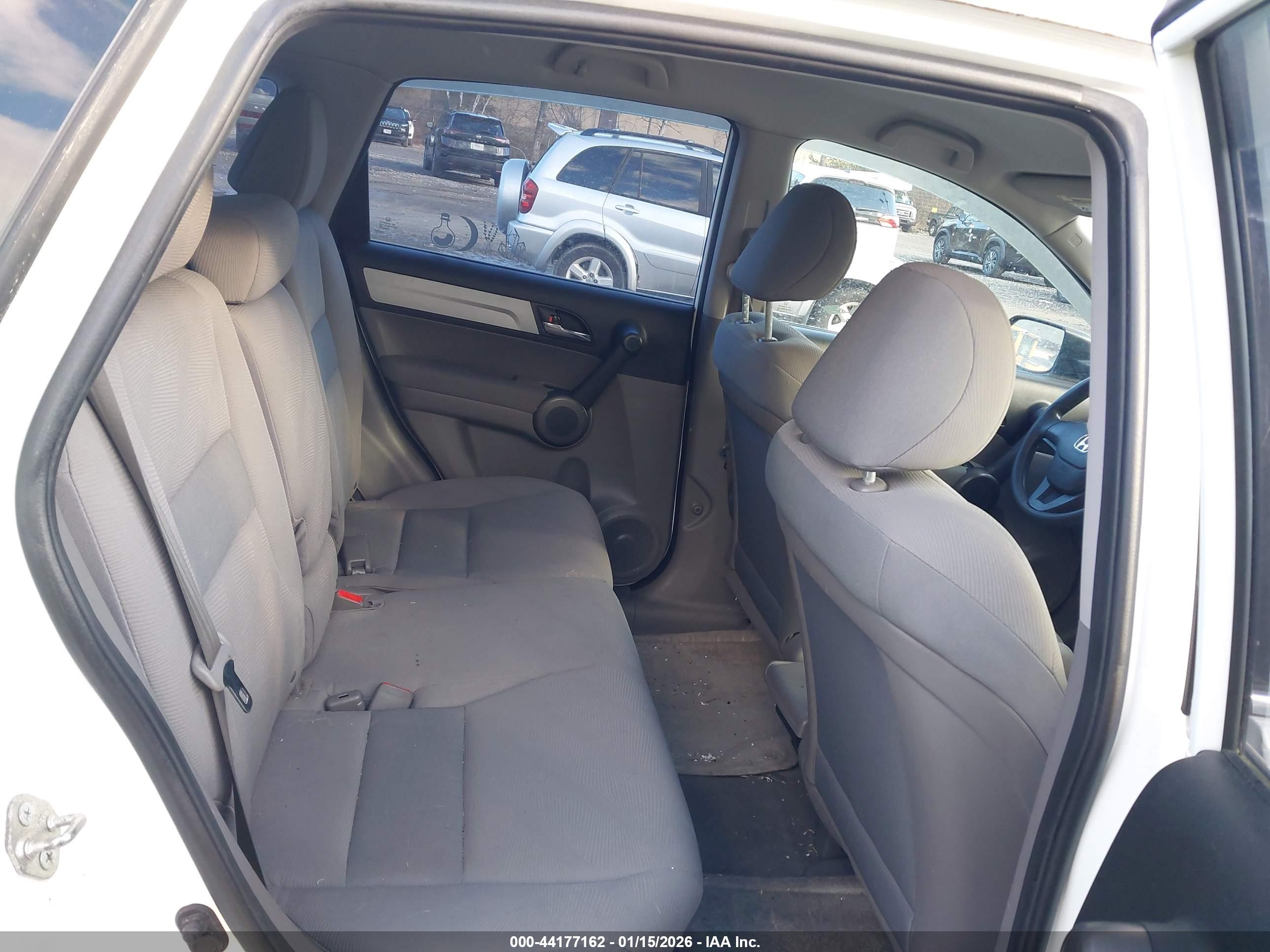 HONDA CR-V image 8