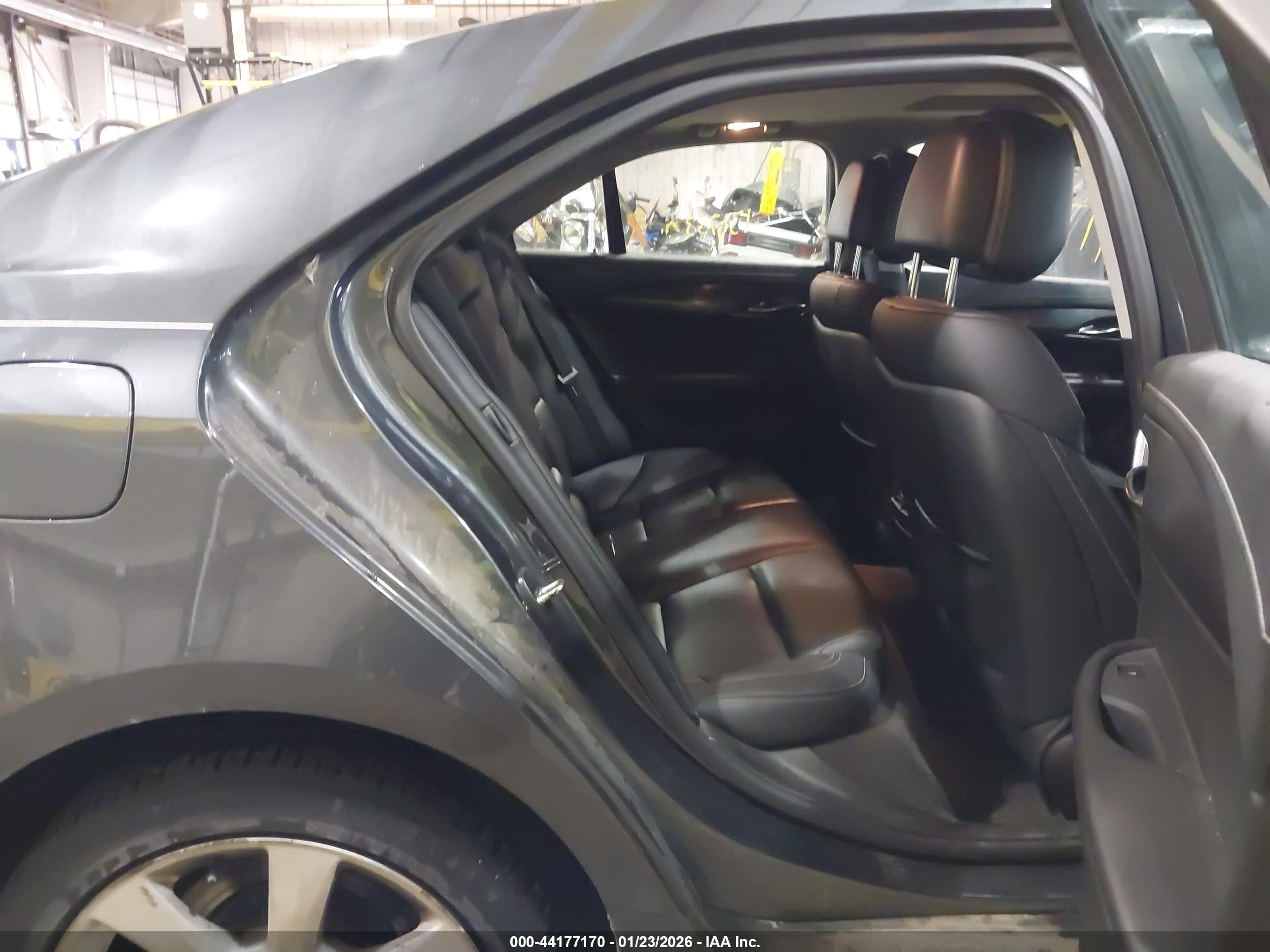 CADILLAC ATS image 8