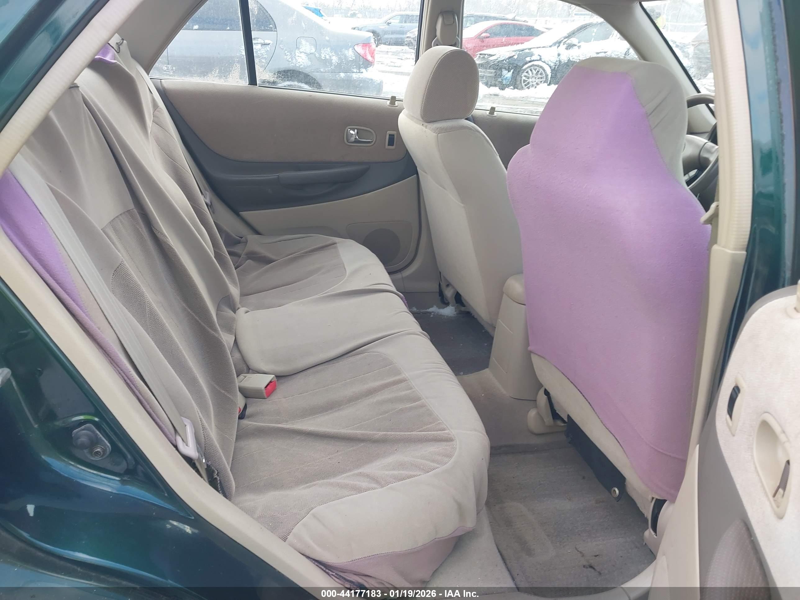 MAZDA PROTEGE image 8