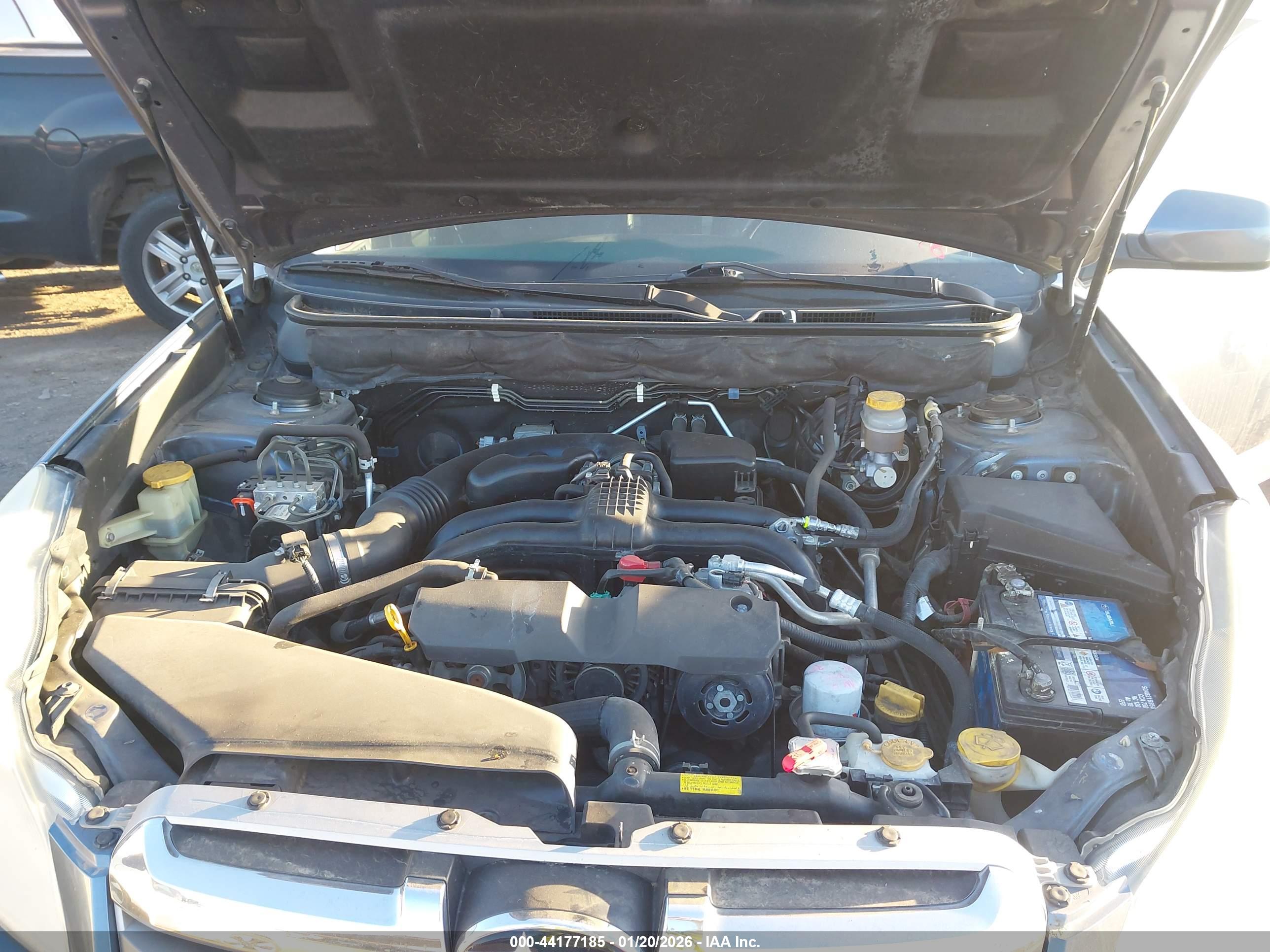 SUBARU OUTBACK image 10