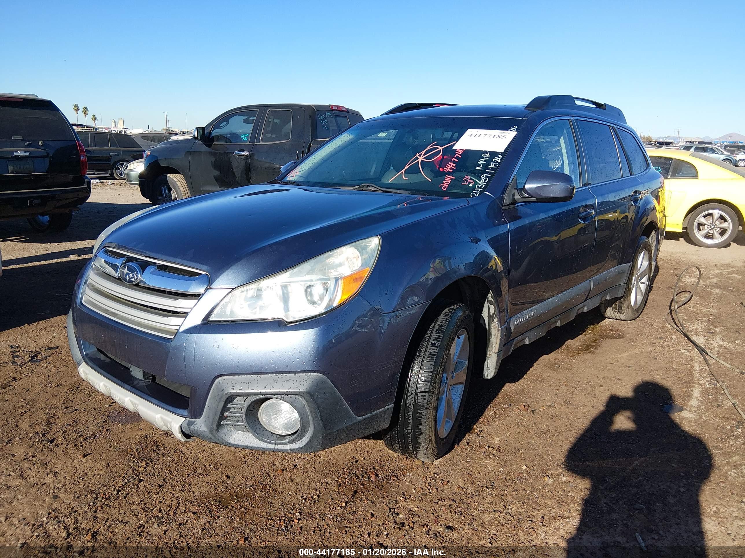 SUBARU OUTBACK image 2