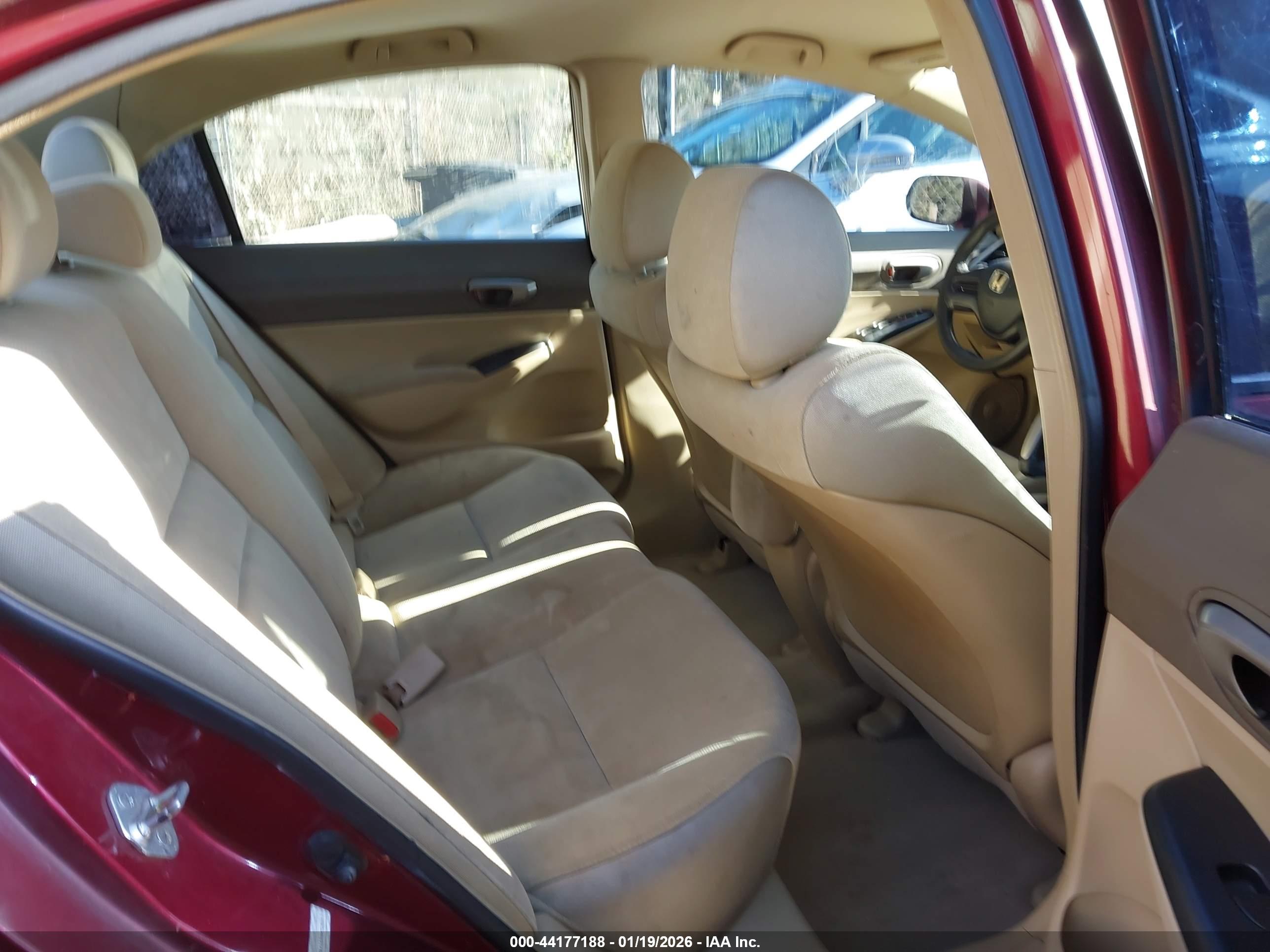 HONDA CIVIC image 8