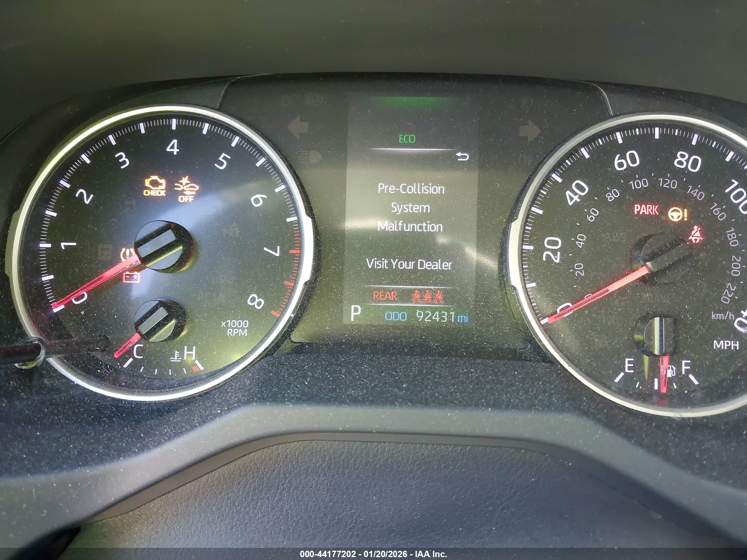 TOYOTA RAV4 image 7