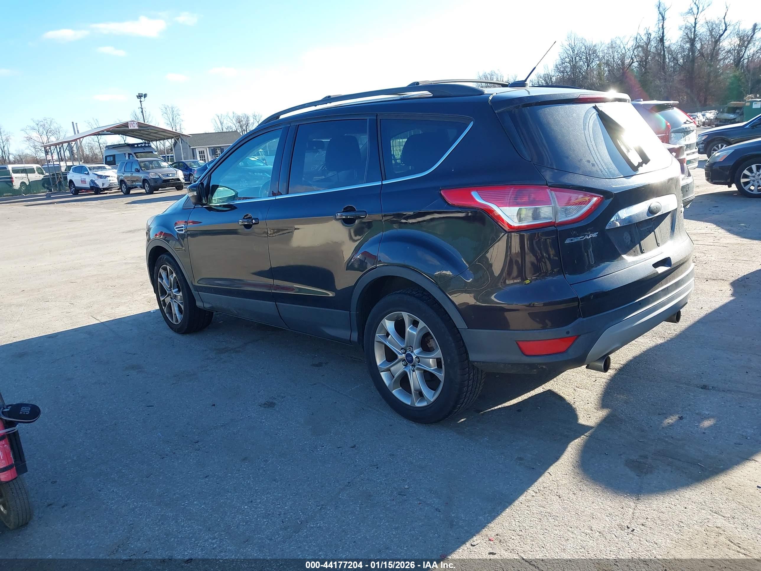 FORD ESCAPE image 3