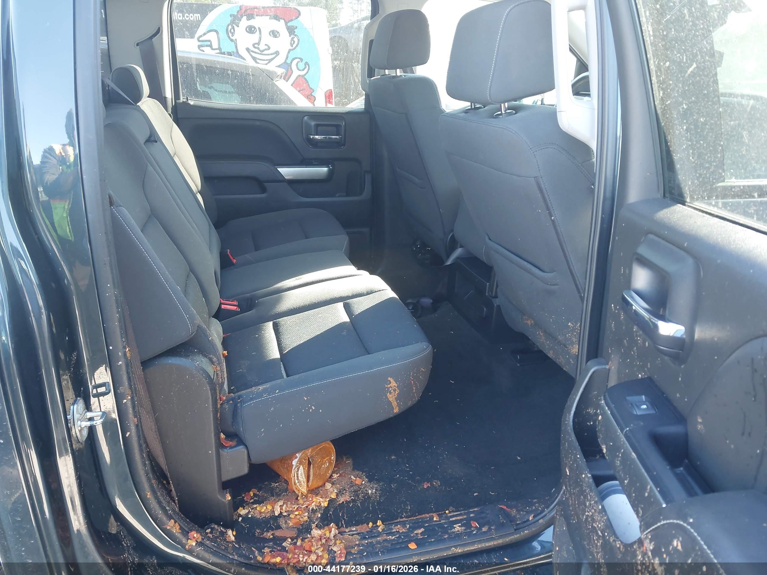 CHEVROLET SILVERADO image 8