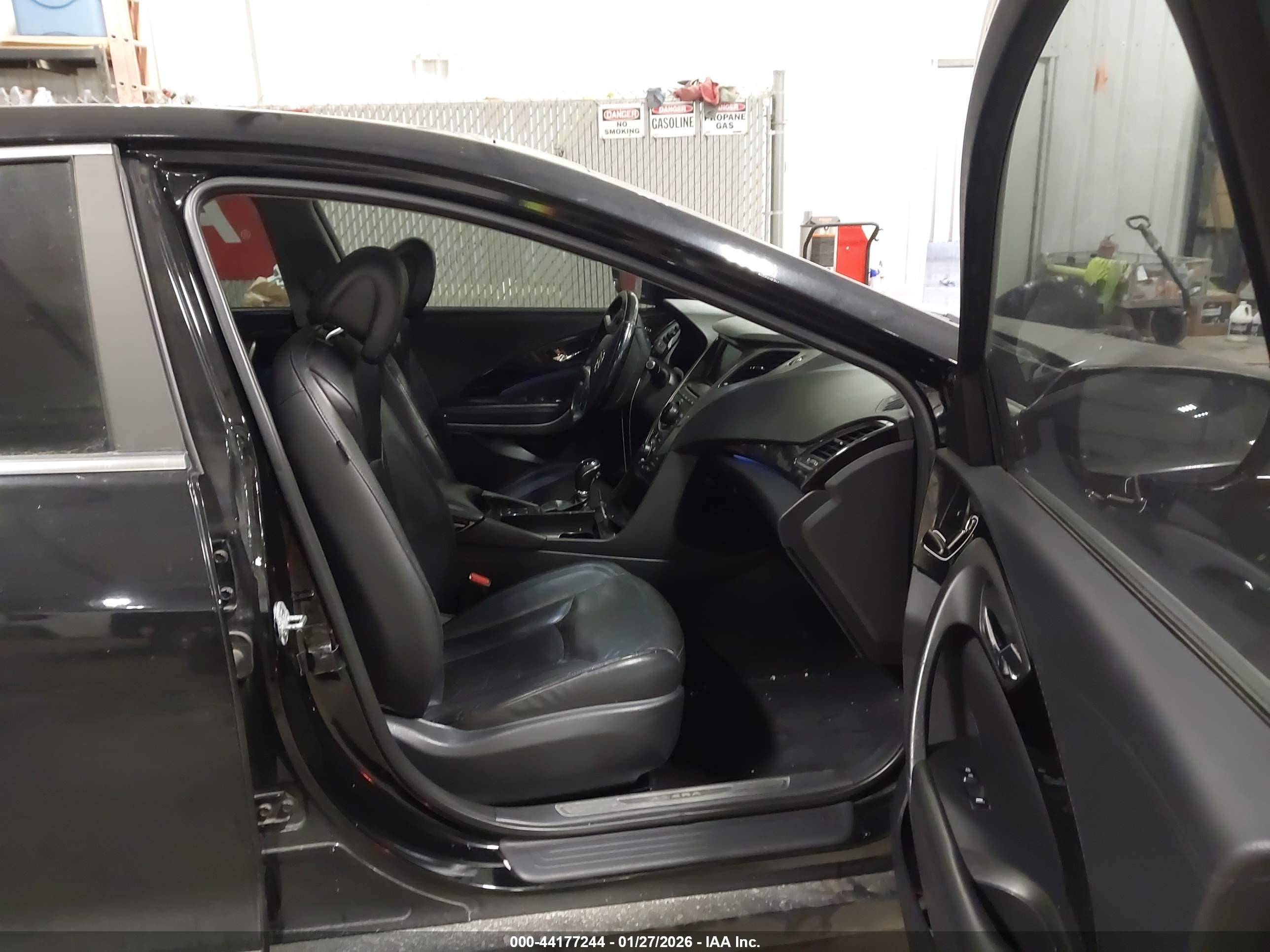 HYUNDAI AZERA image 5
