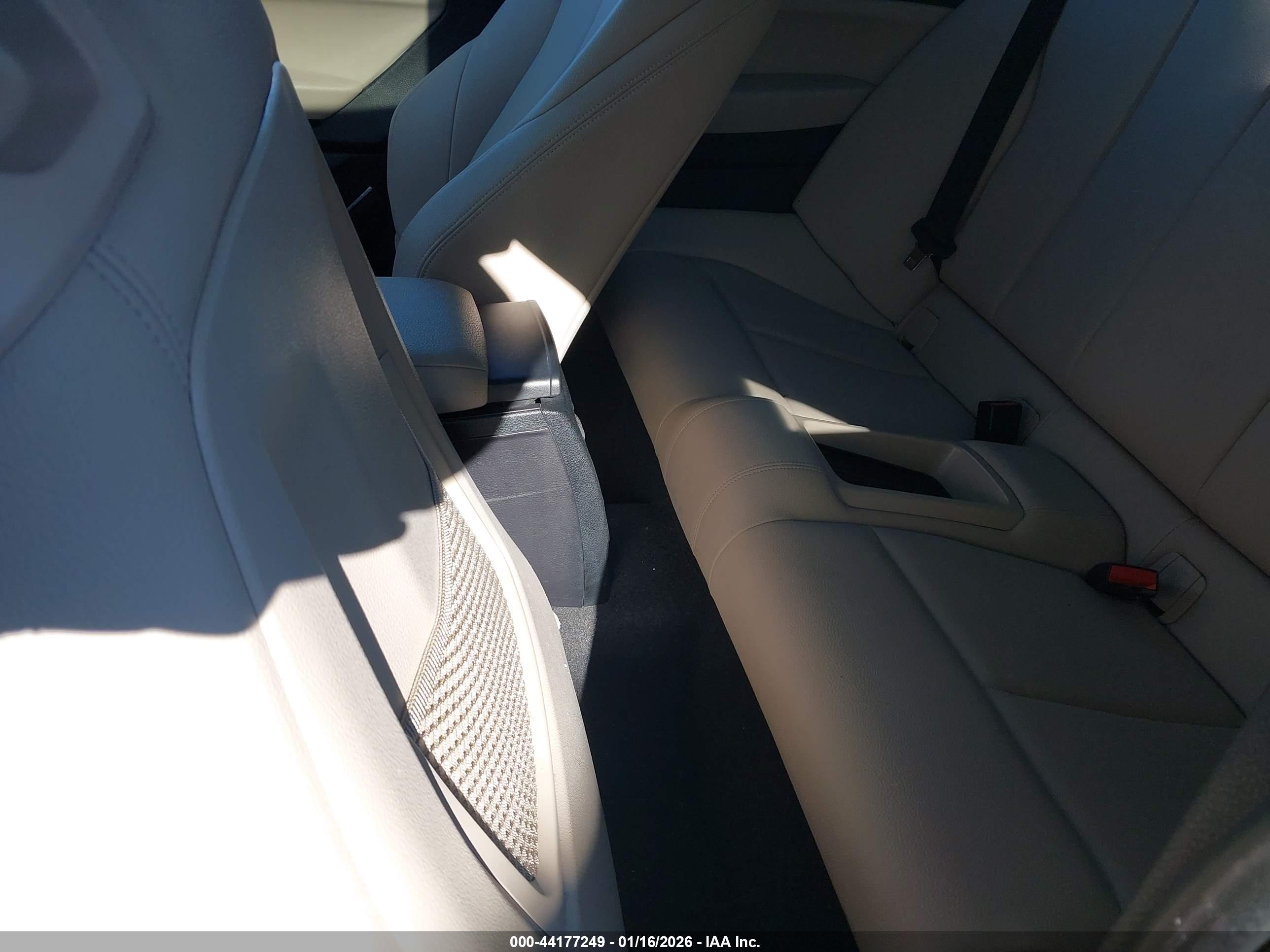 BMW M240I image 8